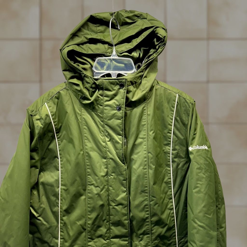 Vintage Columbia Jacket Womens Medium Green Waterproof Full Zip Winter Coat Hooded Size M / US 6-8 / IT 42-44 - 1 Thumbnail