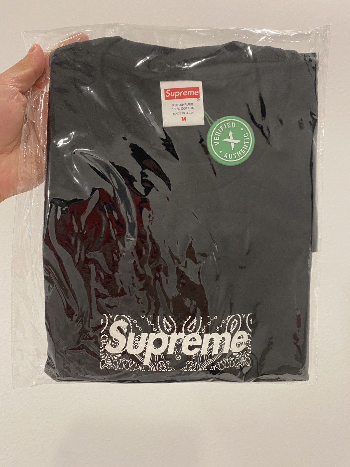 Supreme Supreme Bandana Box Logo Tee Black Size M Size US M / EU 48-50 / 2 - 1 Thumbnail