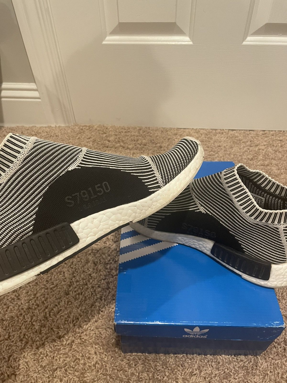 Adidas Adidas NMD OG City Sock Size US 9 / EU 42 - 6 Thumbnail