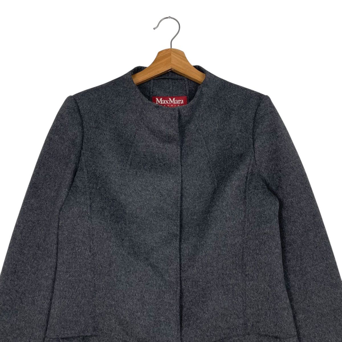 Max Mara Max Mara Studio Angora Jacket Size XS / US 0-2 / IT 36-38 - 2 Thumbnail