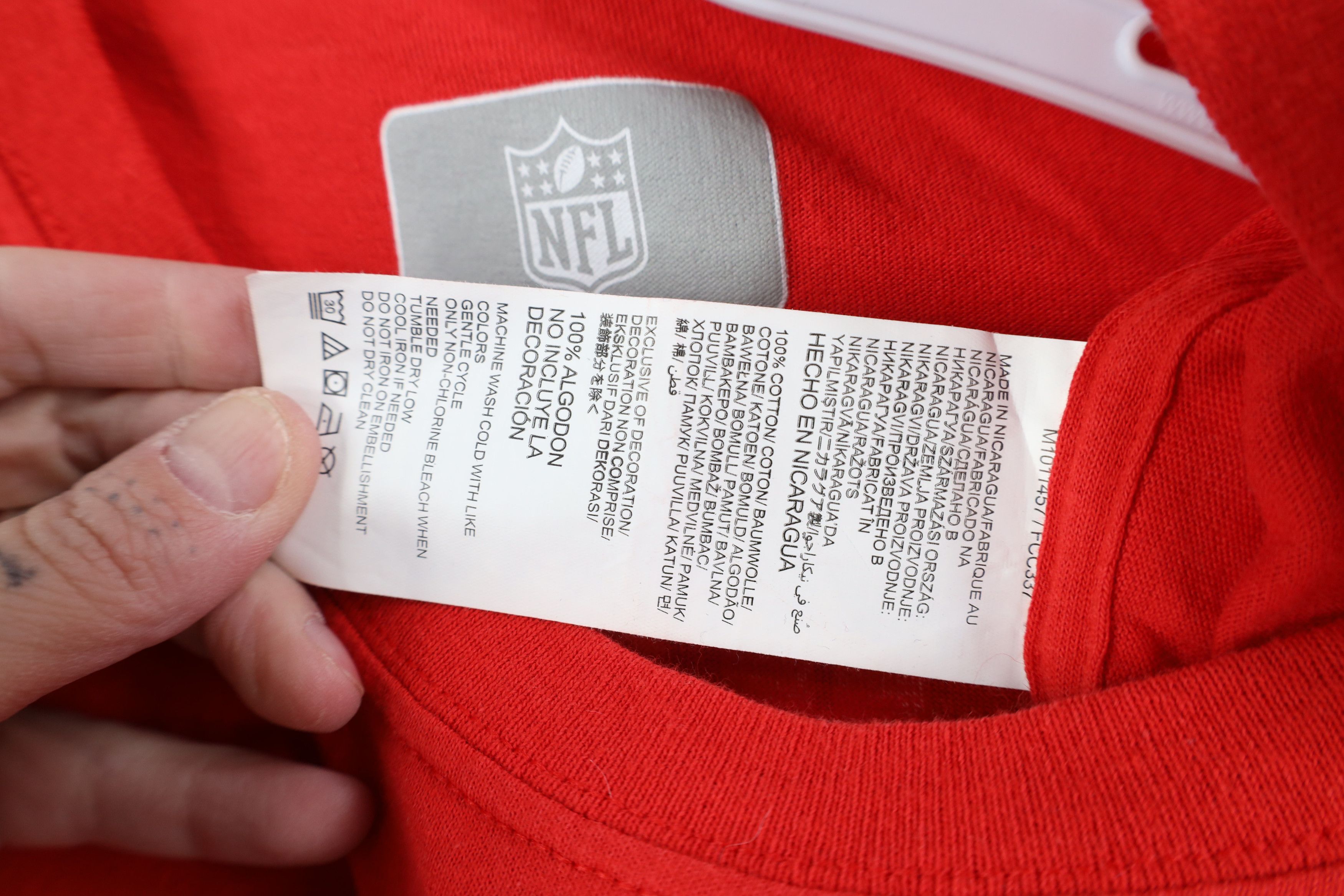 Vintage NFL LVII Patrick Mahomes Kansas City Chiefs Jersey T-Shirt Size US L / EU 52-54 / 3 - 9 Thumbnail