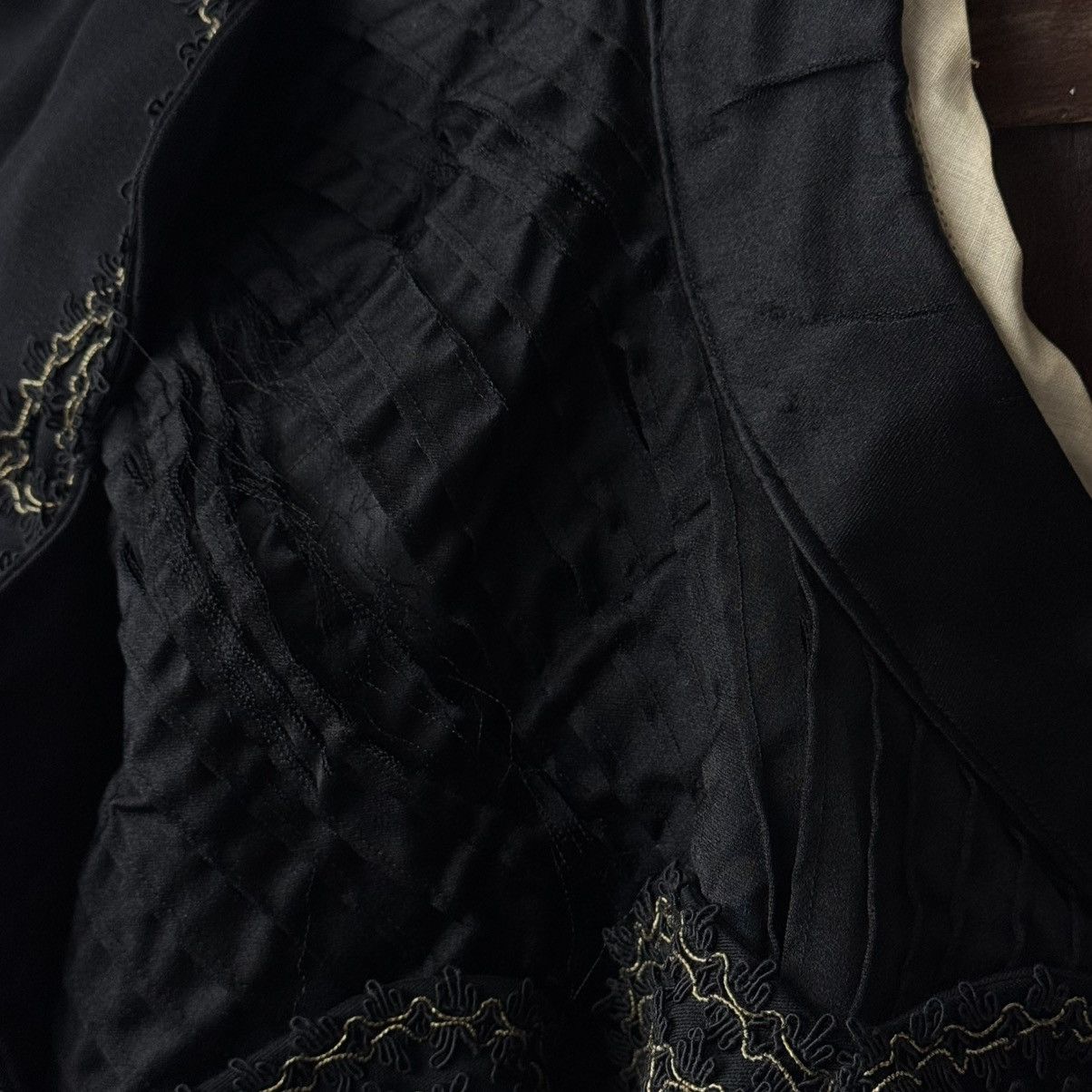 Vintage 1900s Antique Victorian Black Silk Boned Bodice Size ONE SIZE - 10 Thumbnail