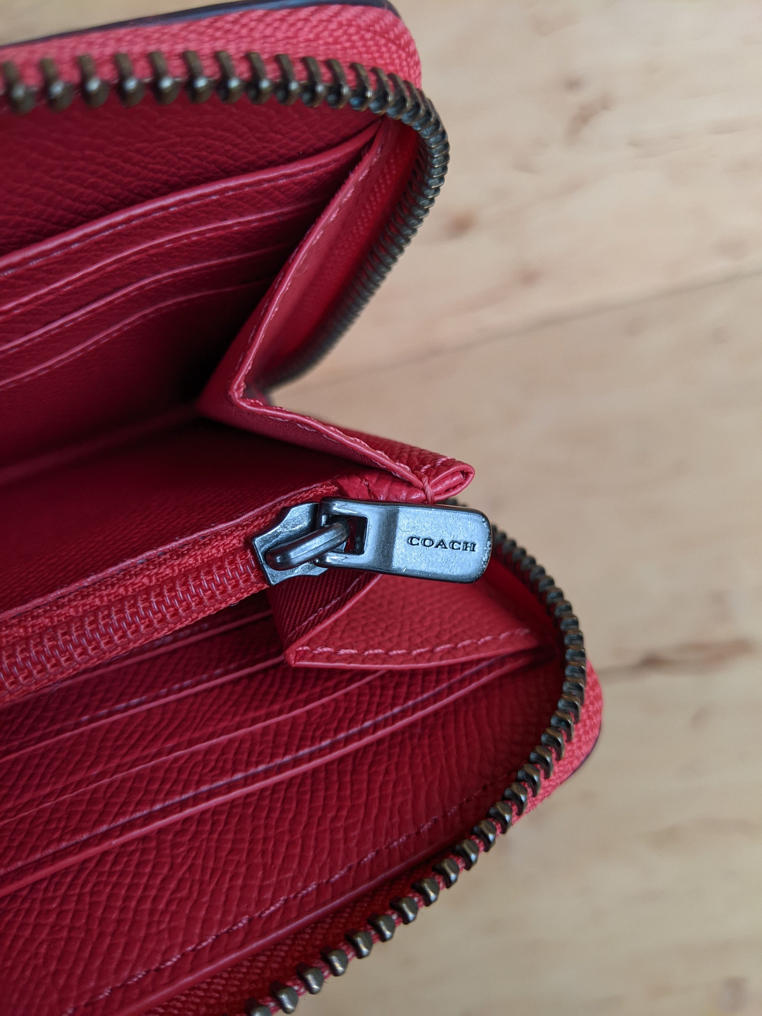 Coach Coach Accordion Zip Wallet Red Prada Vivienne Westwood Size ONE SIZE - 8 Thumbnail