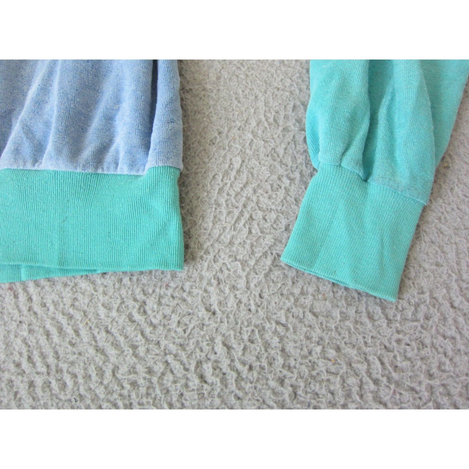 Velour VINTAGE Active Wear Sweater Womens S Blue 70s 80s Velour Velvet V Ladies Size S / US 4 / IT 40 - 6 Thumbnail