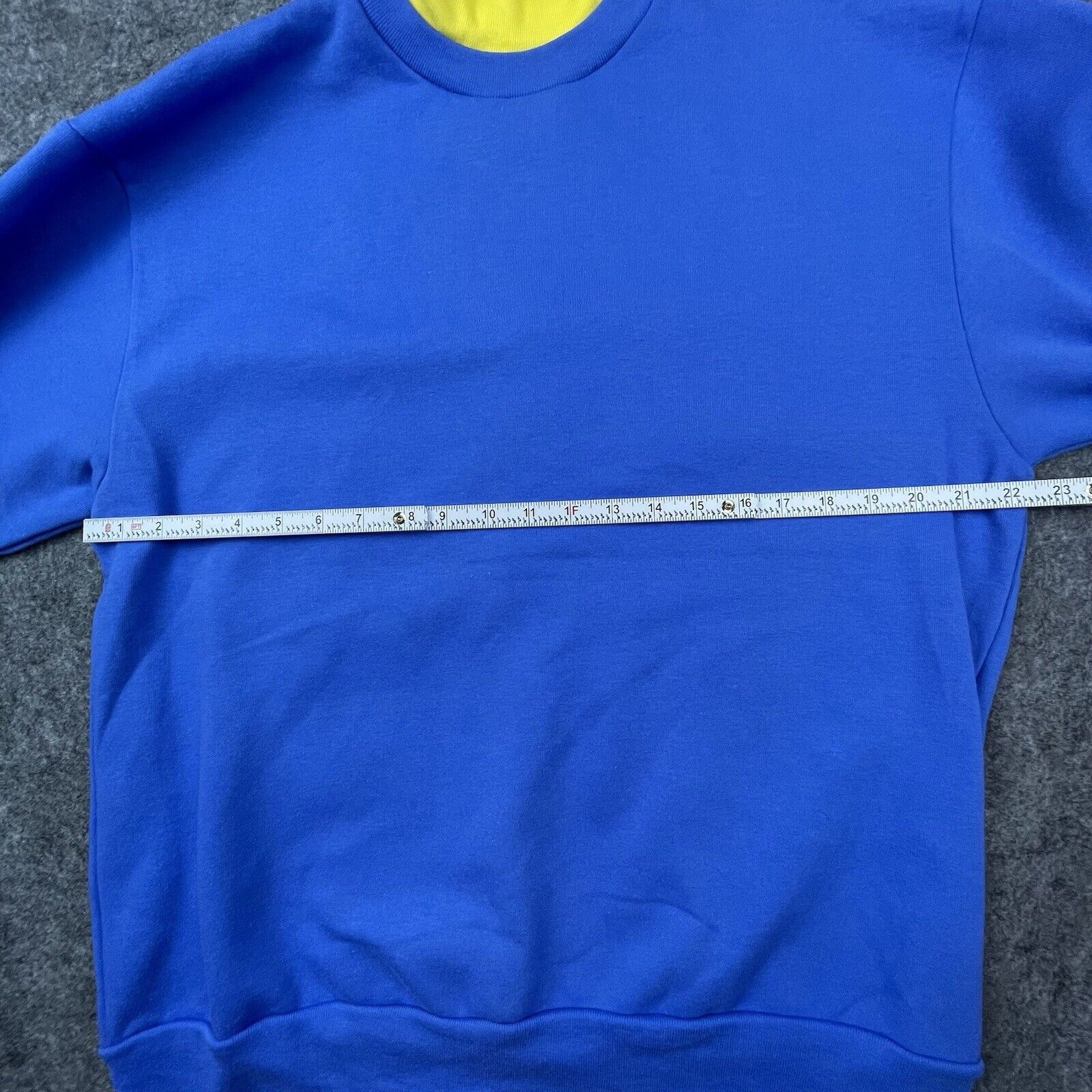 American Apparel American Apparel Sweatshirt Men Large Blue Yellow Turtleneck Size US L / EU 52-54 / 3 - 5 Thumbnail