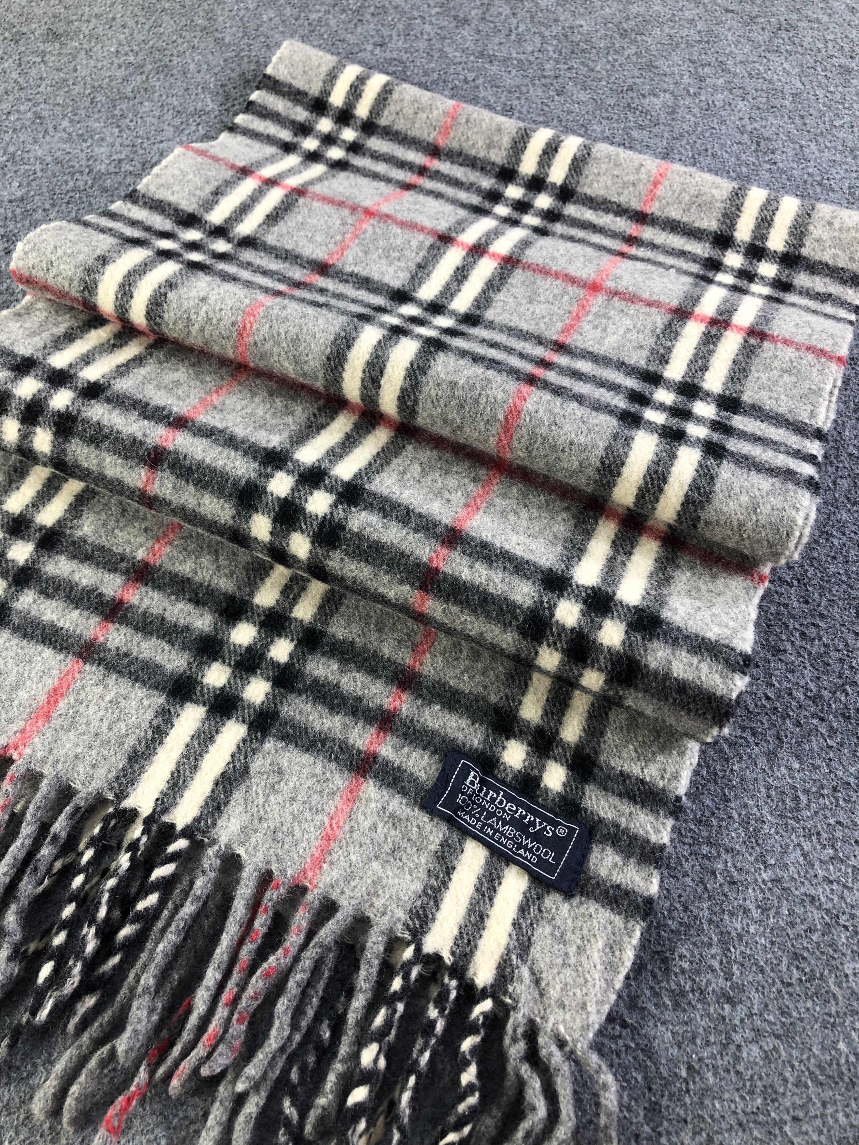 Burberry Burberry Lambswool Scarf / Muffler / Neckwear SS1425 Size ONE SIZE - 2 Thumbnail