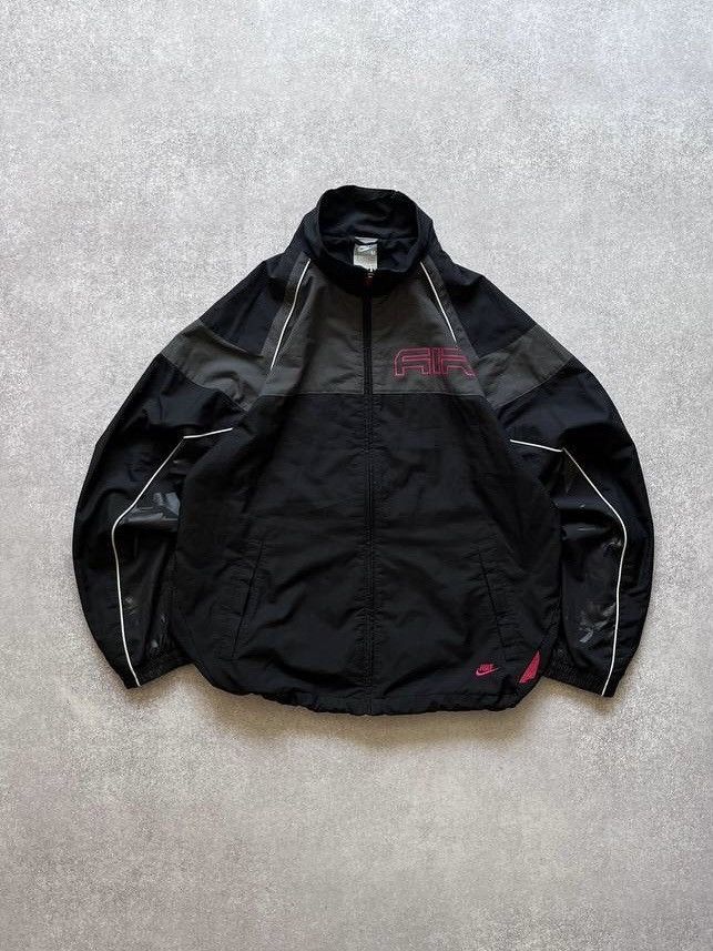 Nike Vintage Nike Swoosh Nylon Boxy Jacket Rare M Size US M / EU 48-50 / 2 - 1 Thumbnail