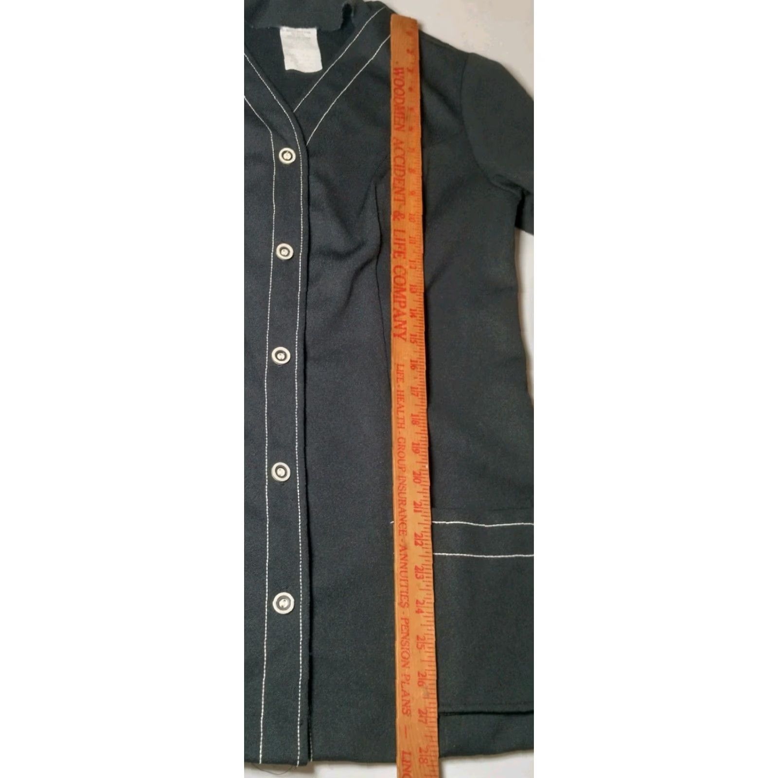 Vintage VINTAGE Smock Shirt XL Tall Black Polyester V neck Short Sleeve Button-Up 14 Tall Womens Work Shirt Casual Workwear Size XL / US 12-14 / IT 48-50 - 4 Thumbnail