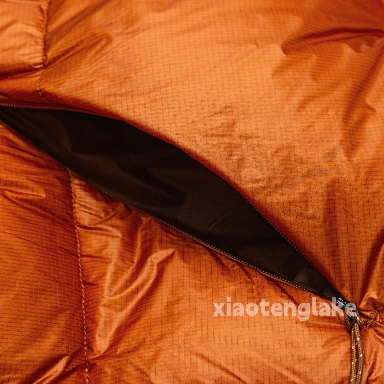 Unisex outdoor utility hiking hiphop puffer down jacket