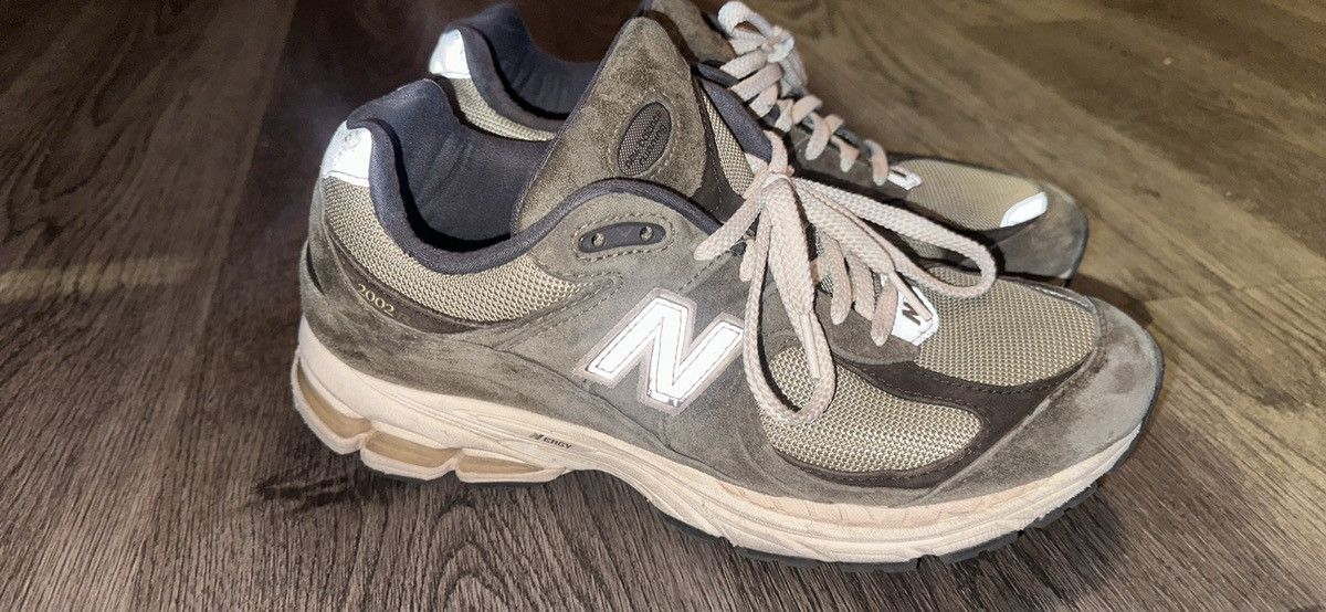 New Balance New Balance 2002r Size US 10 / EU 43 - 3 Thumbnail