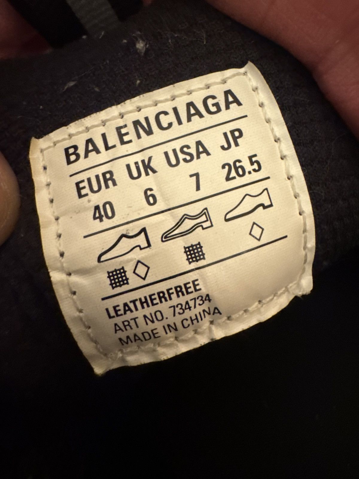 Balenciaga Balenciaga 3XL Triple Black Size US 7 / EU 40 - 15 Thumbnail