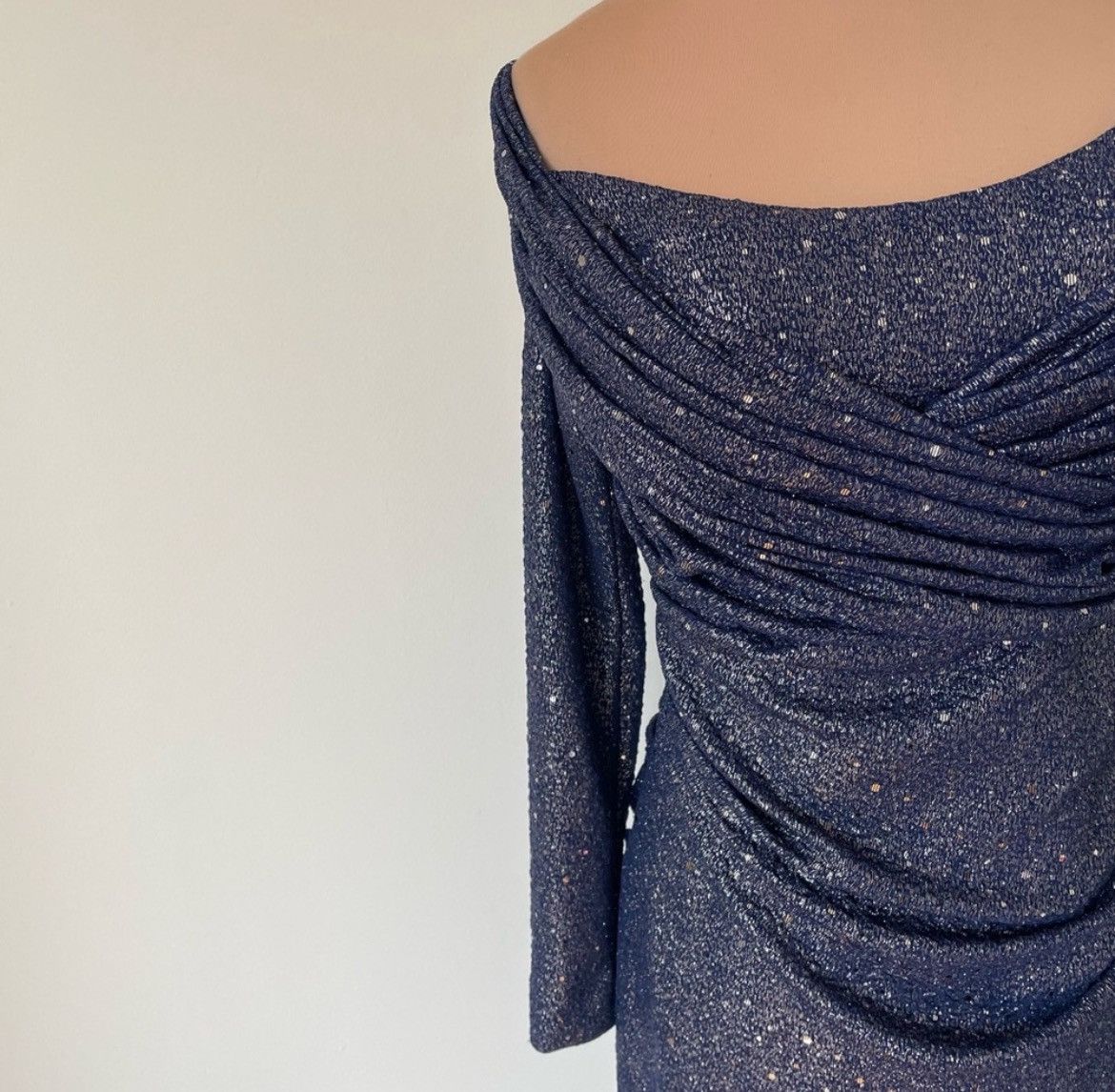 Other Talbot Runhof Glitter Sequin Off The Shoulder Metallic Gown Size M / US 6-8 / IT 42-44 - 5 Thumbnail