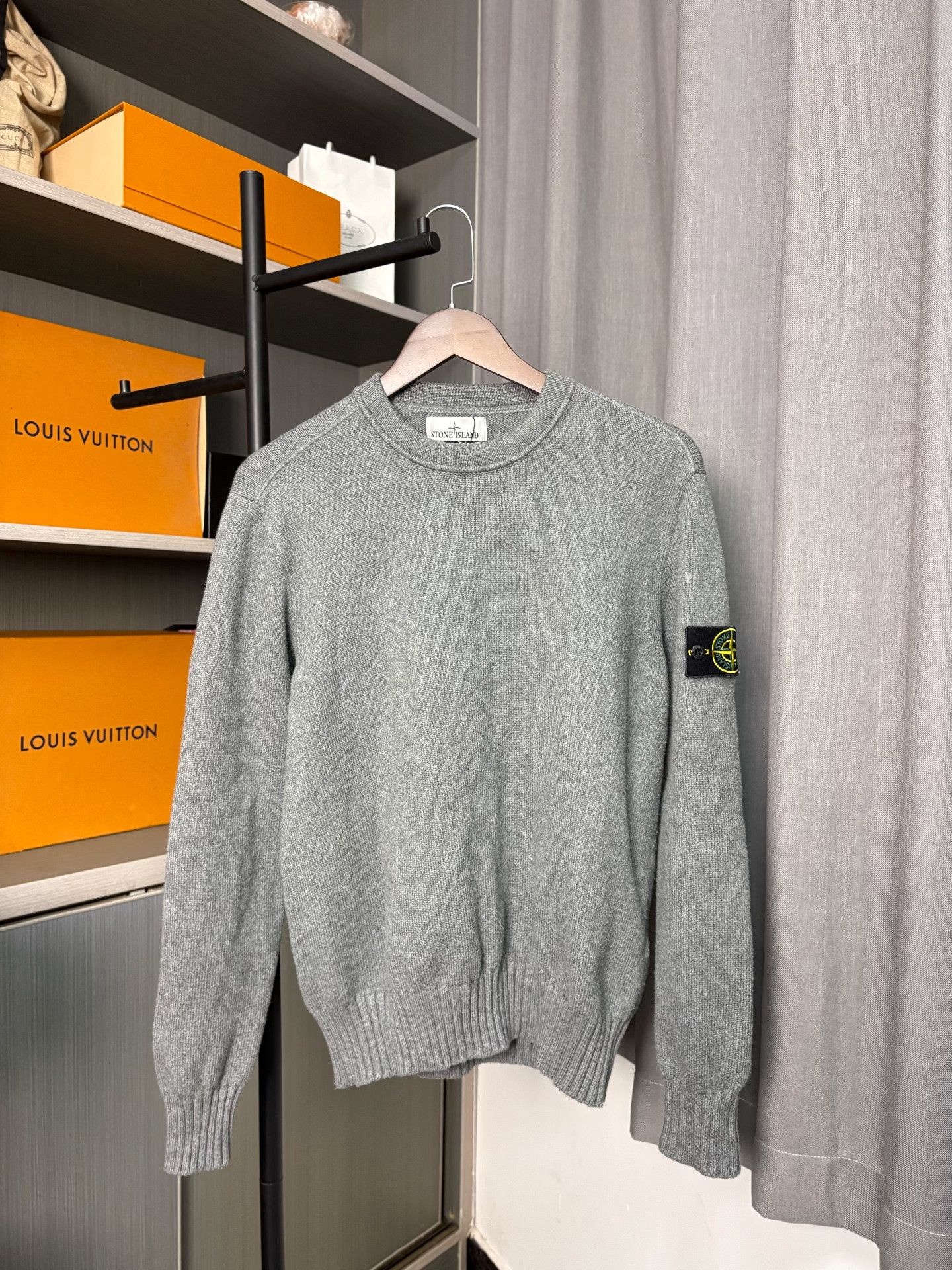Stone Island Stone Island Wool Gray Sweater S Men Size US S / EU 44-46 / 1 - 1 Thumbnail