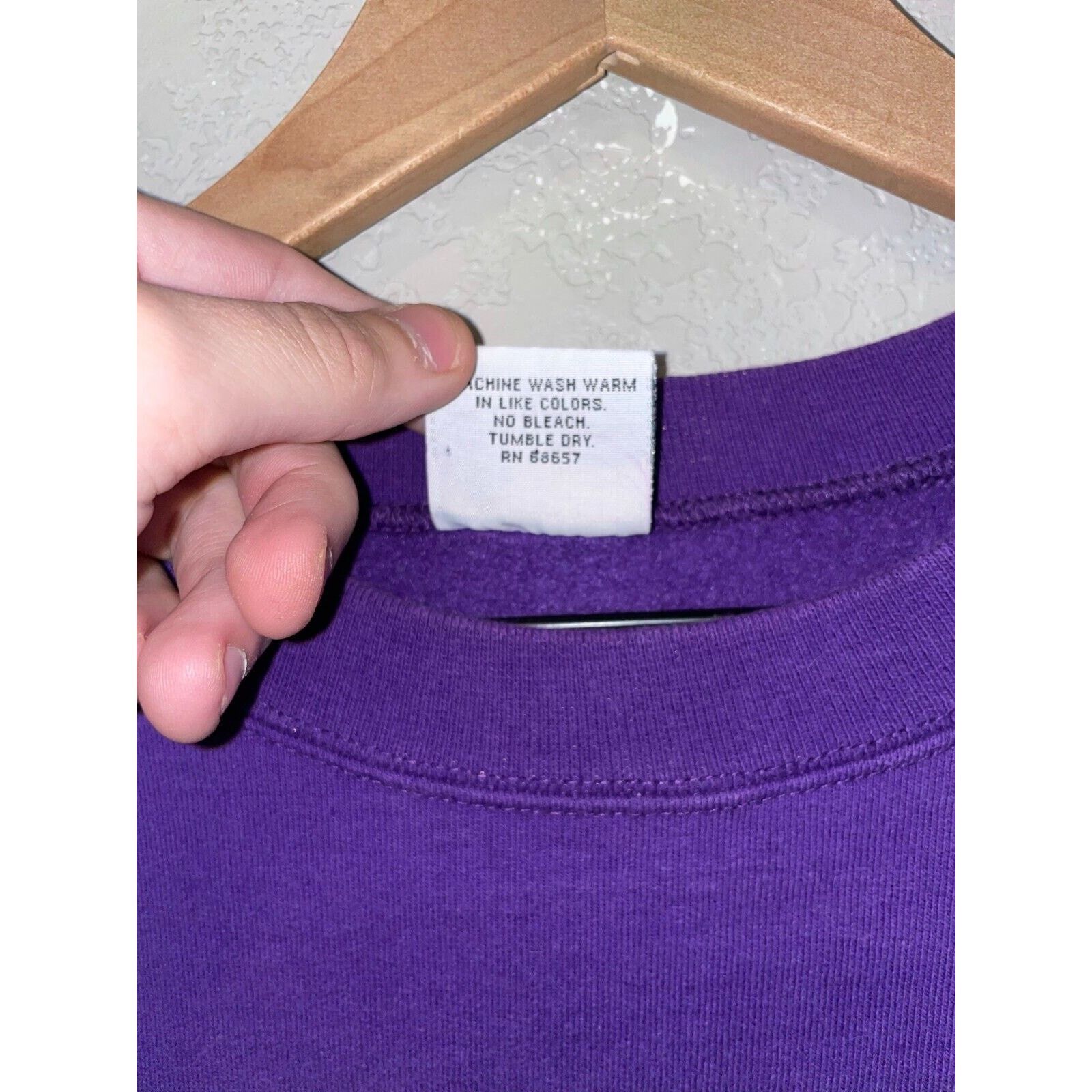 Vintage Vintage Northern Iowa University Sweatshirt Crewneck 90s L Size US L / EU 52-54 / 3 - 8 Thumbnail