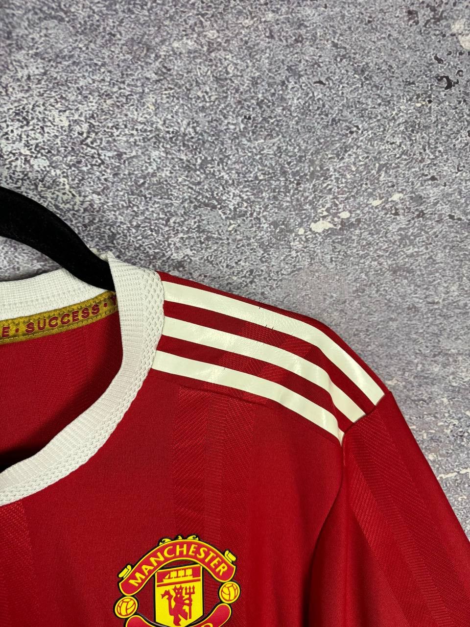 Adidas R.VARANE Manchester United 2021/22 Adidas Soccer Jersey Size US XL / EU 56 / 4 - 8 Thumbnail
