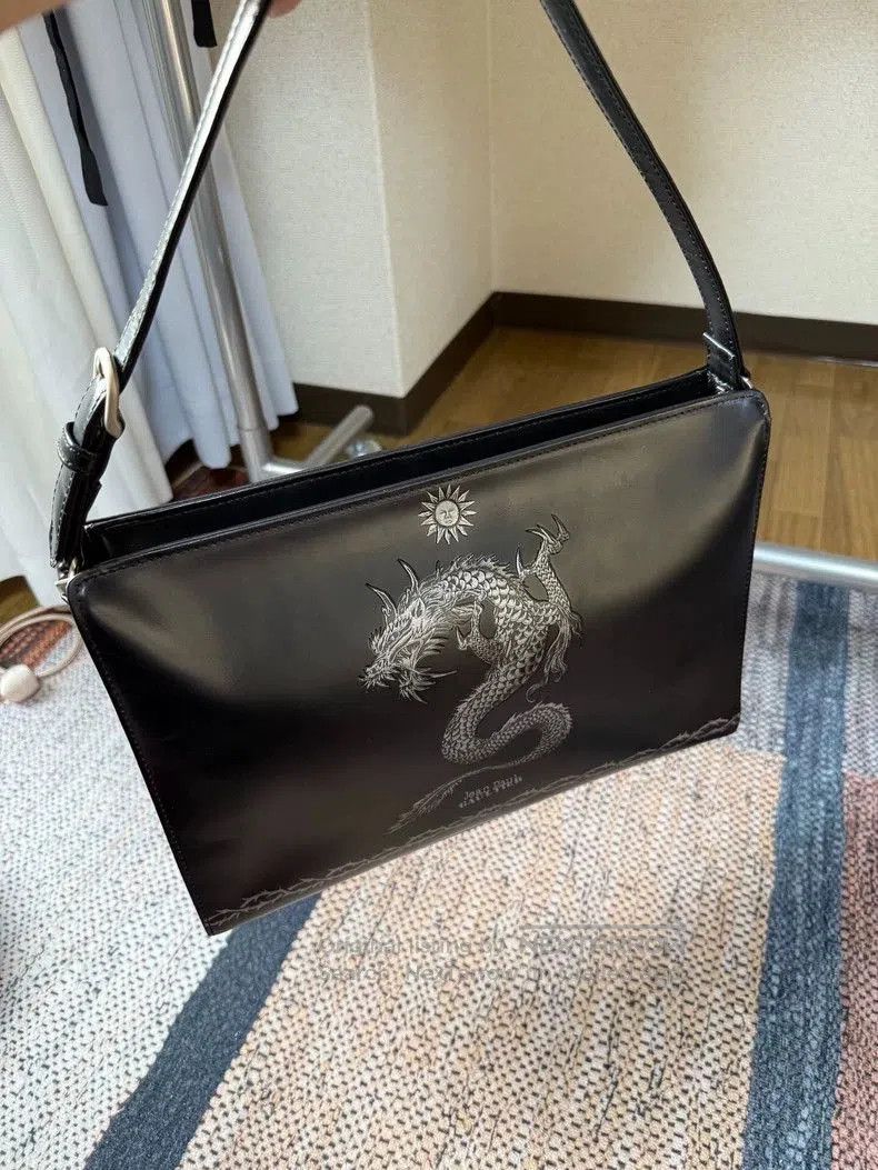 Jean Paul Gaultier Jean Paul GAULTIER Dragon Embroidered Shoulder Bag. Size ONE SIZE - 7 Thumbnail