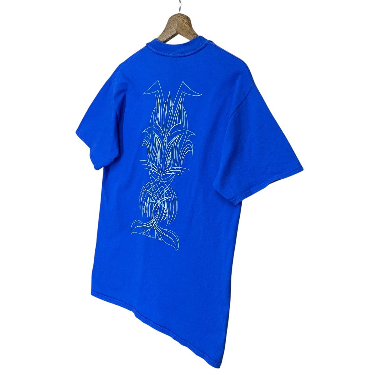 Japanese Brand Vintage 90s Moon Eyes Big Logo Shortsleeve Tee Size US M / EU 48-50 / 2 - 3 Thumbnail