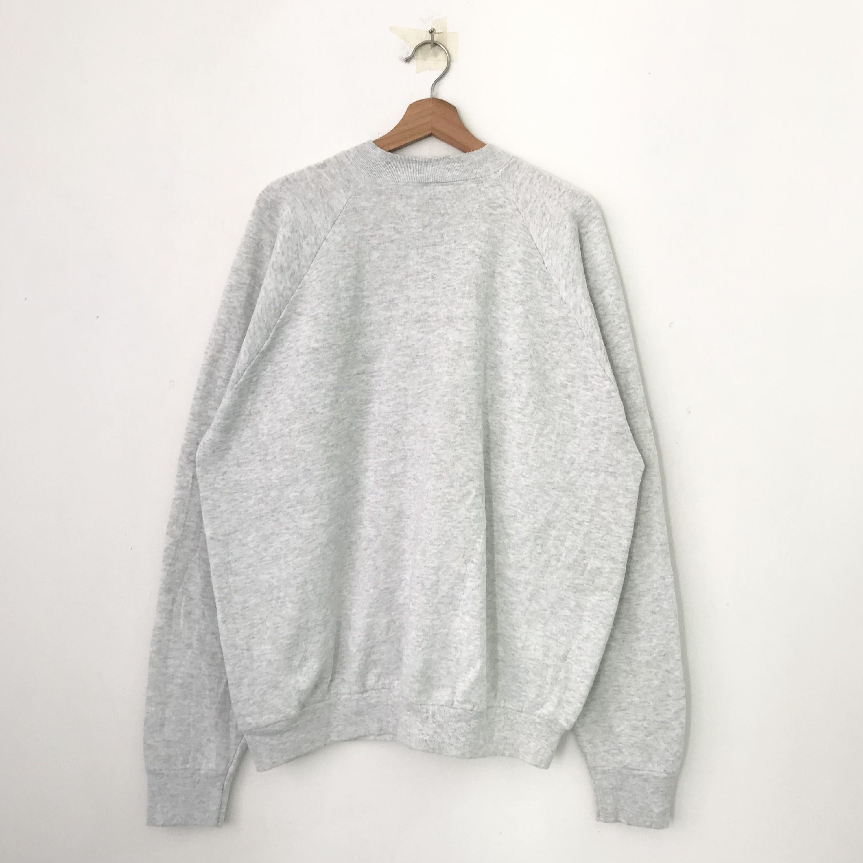 Fruit Of The Loom vintage fruit of the loom gray sweatshirt - 668 Size US XXL / EU 58 / 5 - 2 Thumbnail