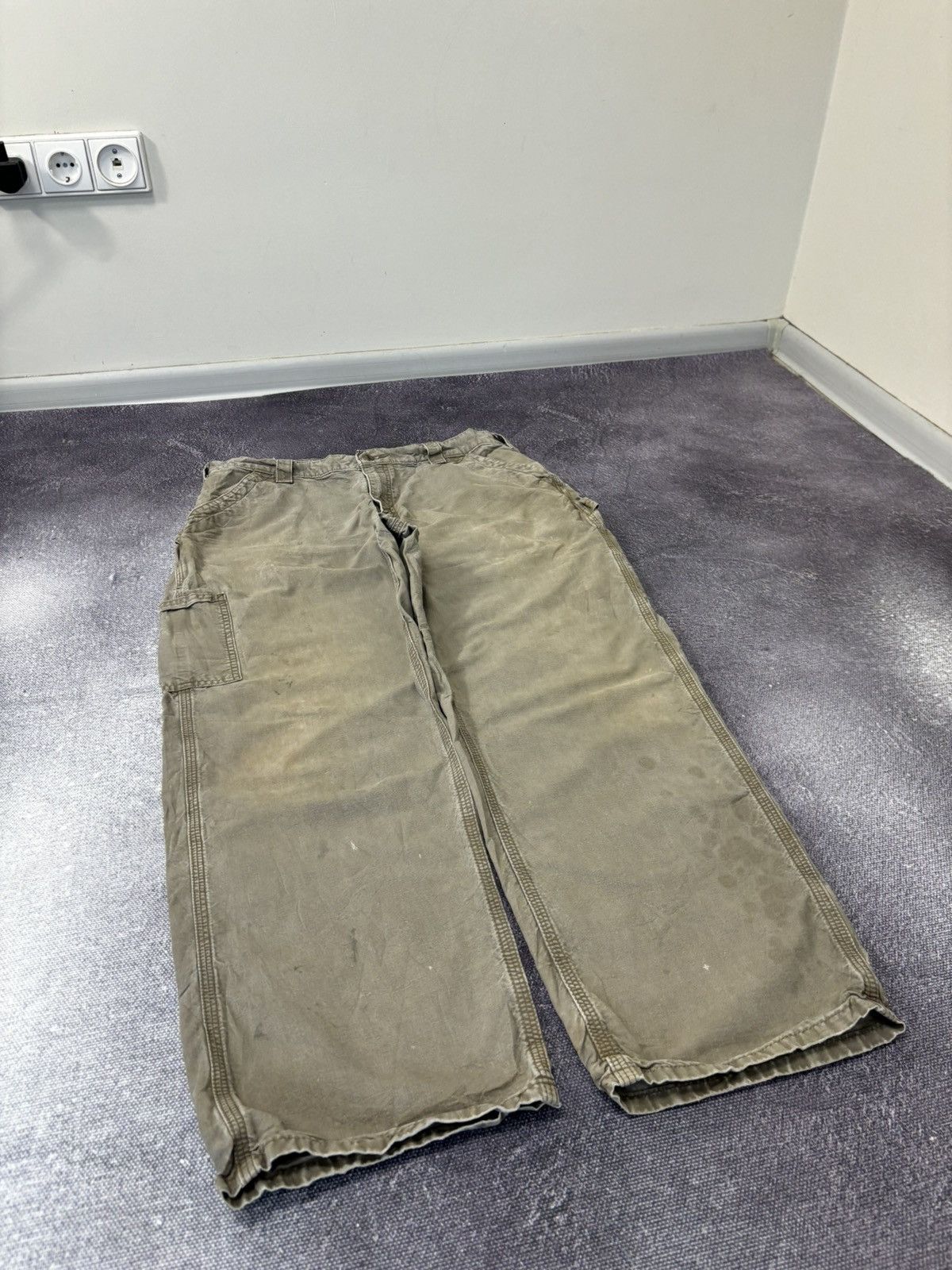 Carhartt Vintage Carhartt Dungaree Fit Khaki Baggy Carpenter Pants Size US 36 / EU 52 - 10 Thumbnail