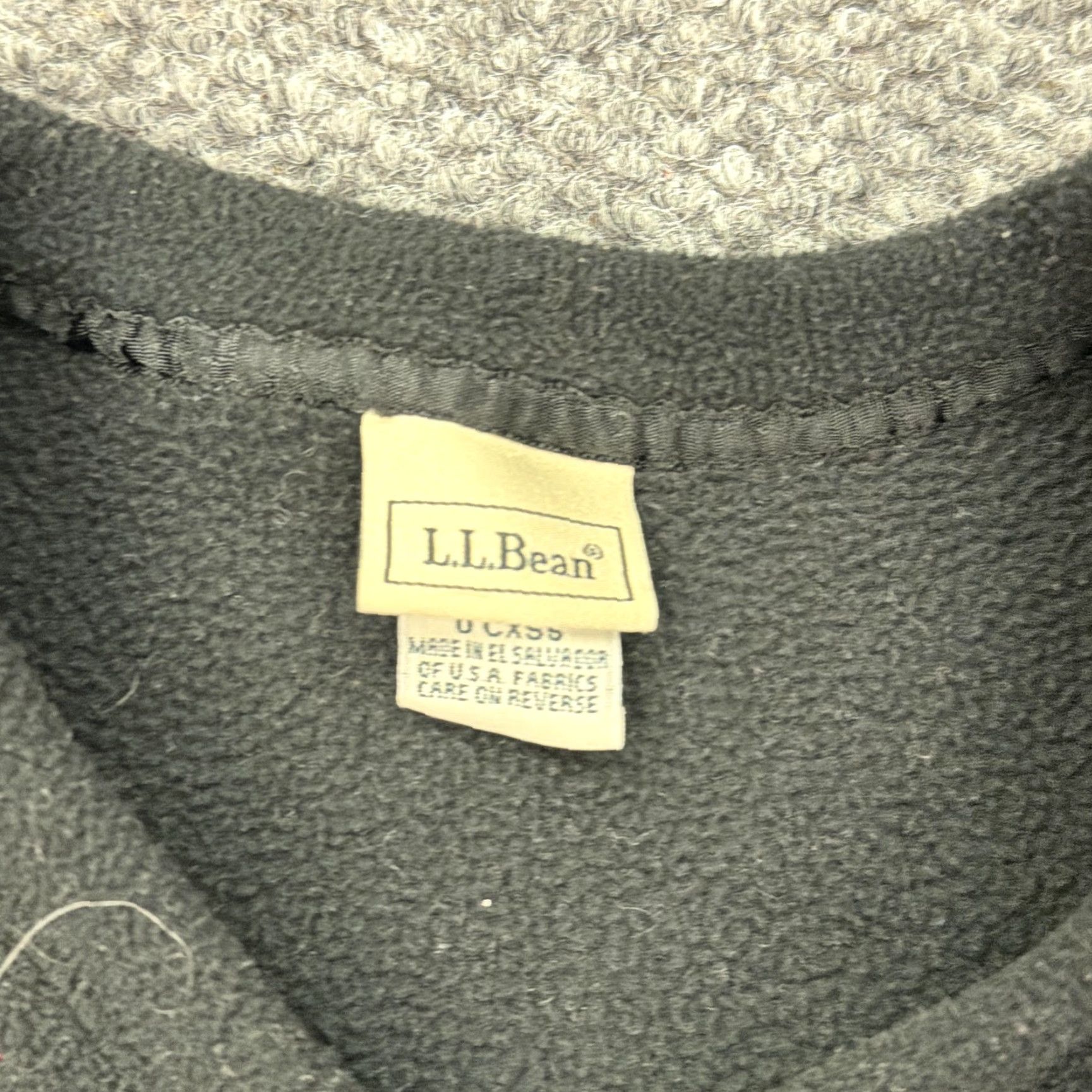 Vintage LL Bean Sweater Womens Medium Black Fleece V Neck Floral Embroidered Pullover Size M / US 6-8 / IT 42-44 - 6 Thumbnail
