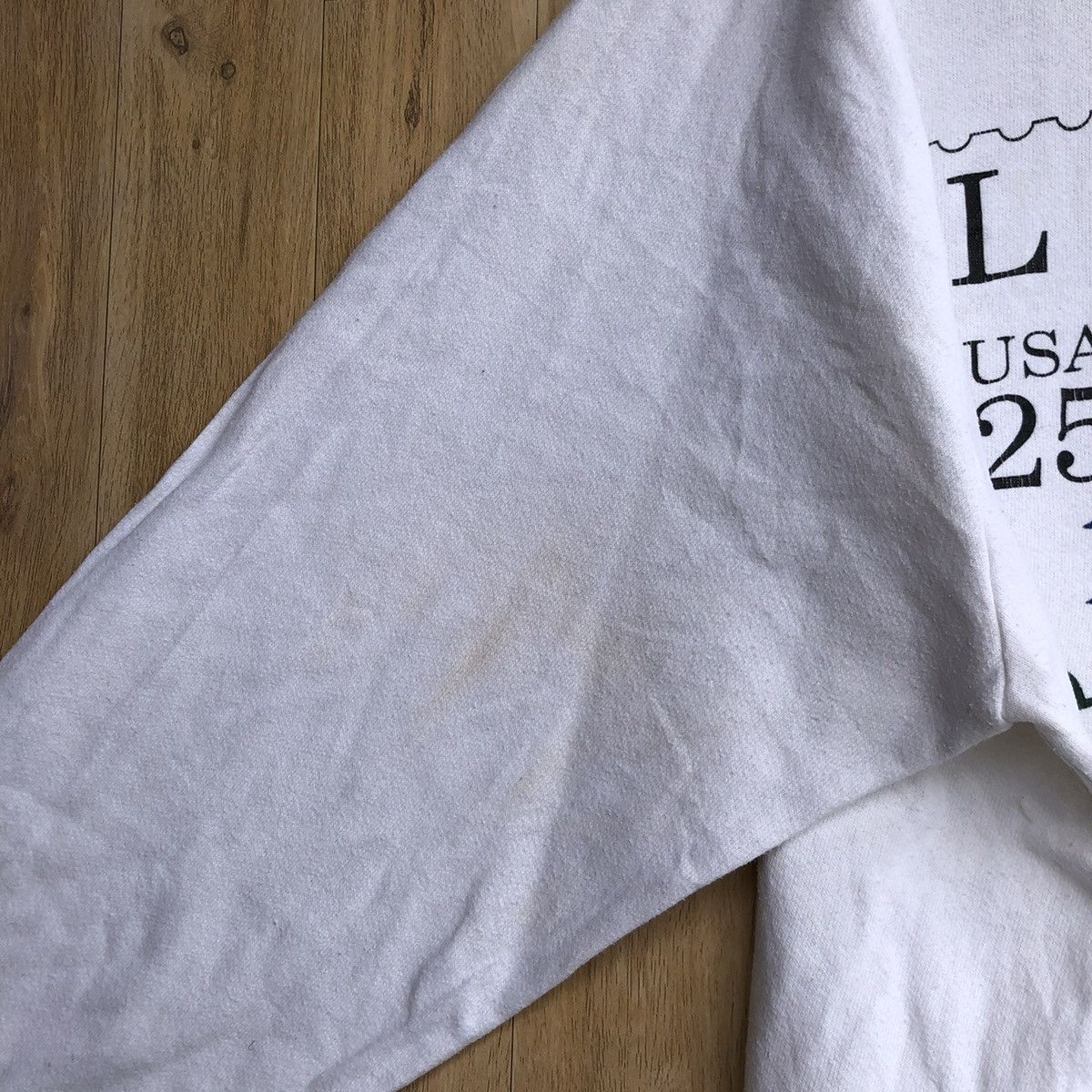 Vintage Vintage Love USA Postage Stamps Pullover Sweatshirt Size US XL / EU 56 / 4 - 7 Thumbnail