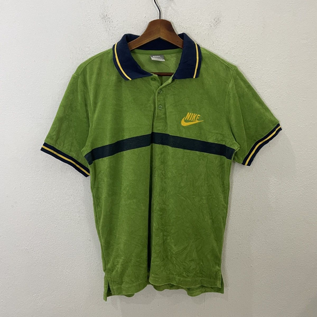 Nike × Vintage Vintage Y2k Nike Polos Size M / US 6-8 / IT 42-44 - 1 Thumbnail