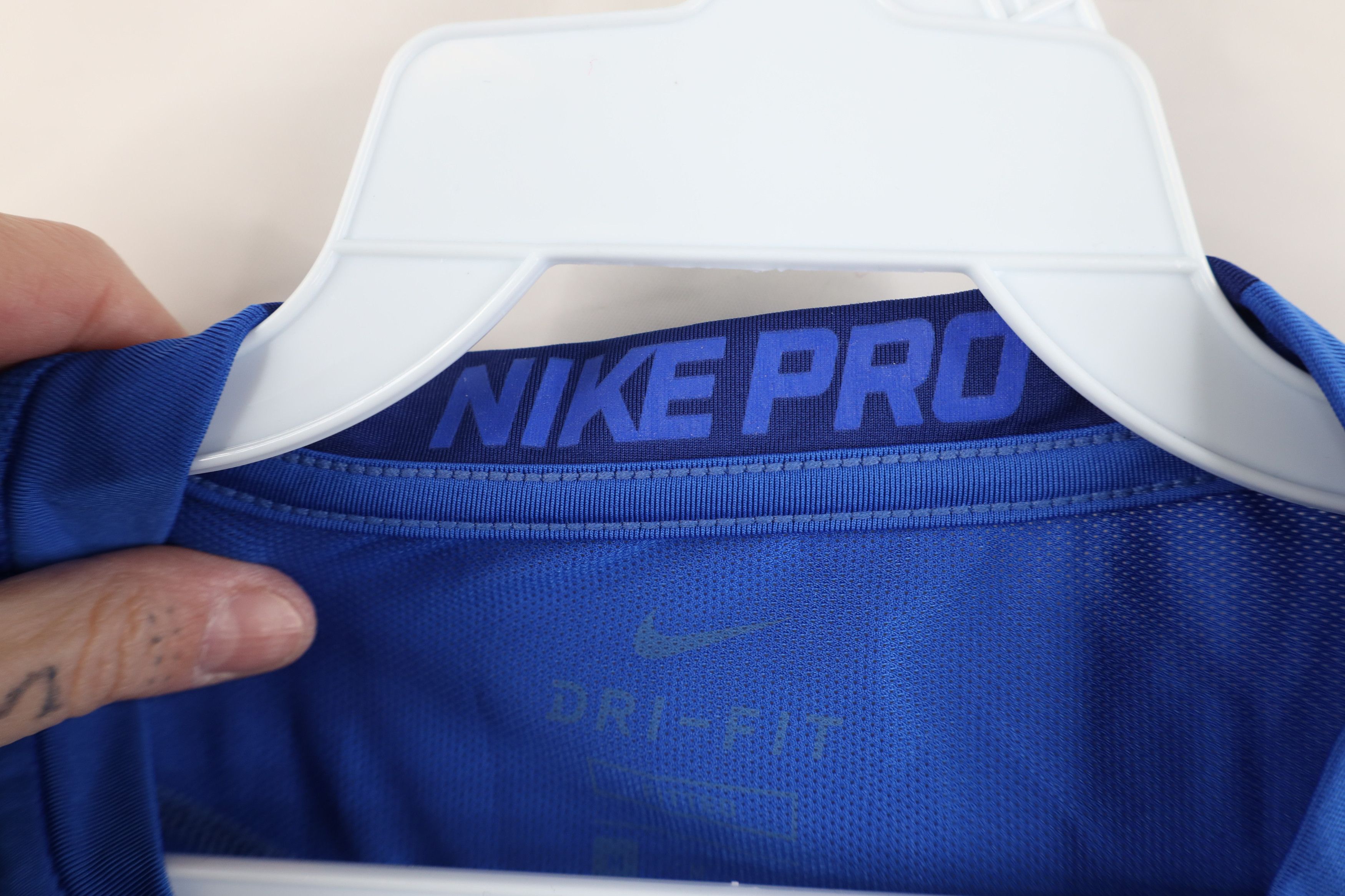 Nike Nike Pro Combat Training Short Sleeve T-Shirt Blue Size US M / EU 48-50 / 2 - 6 Thumbnail