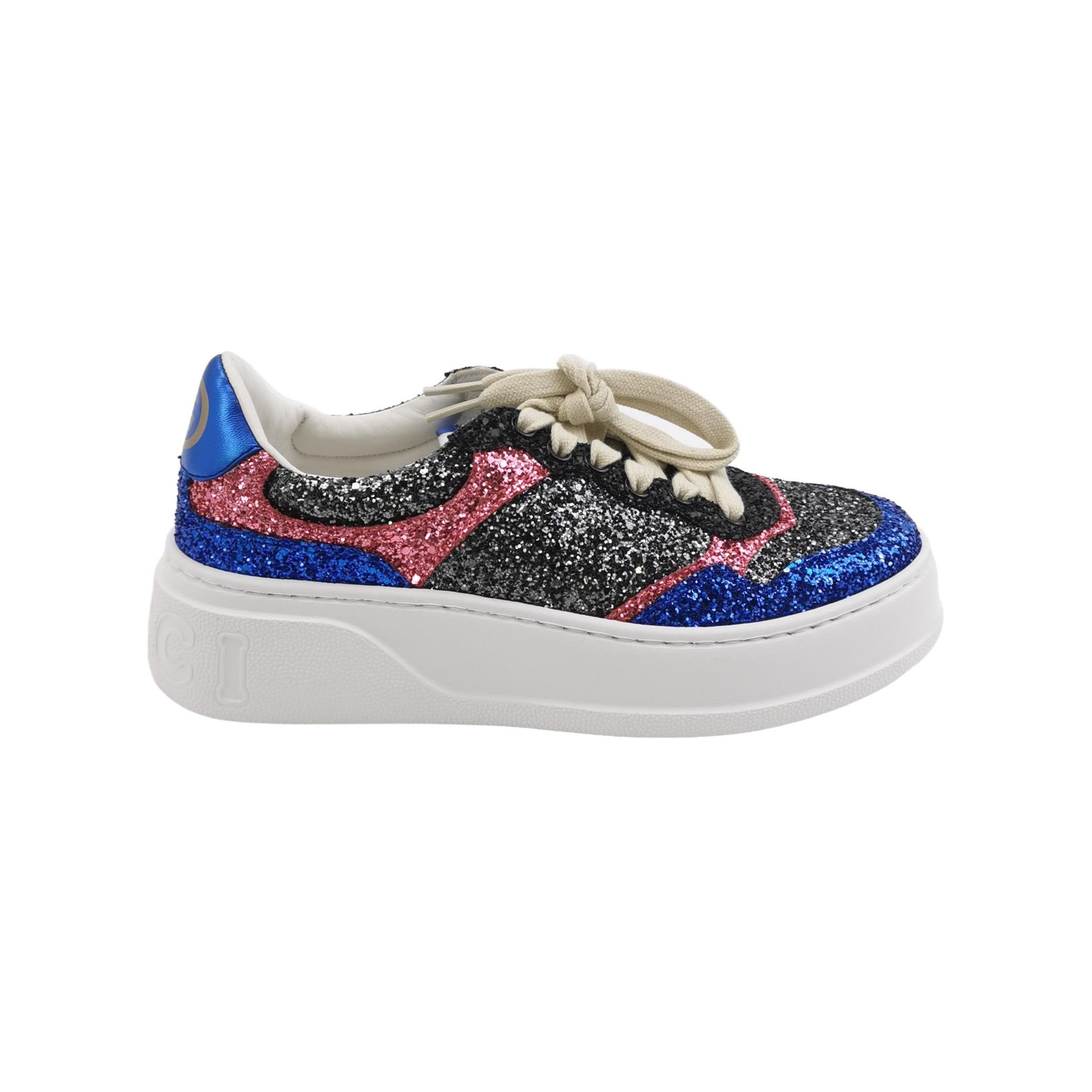 Gucci Gucci Women 7 Lowtop Sneakers Size US 7 / IT 37 - 1 Thumbnail