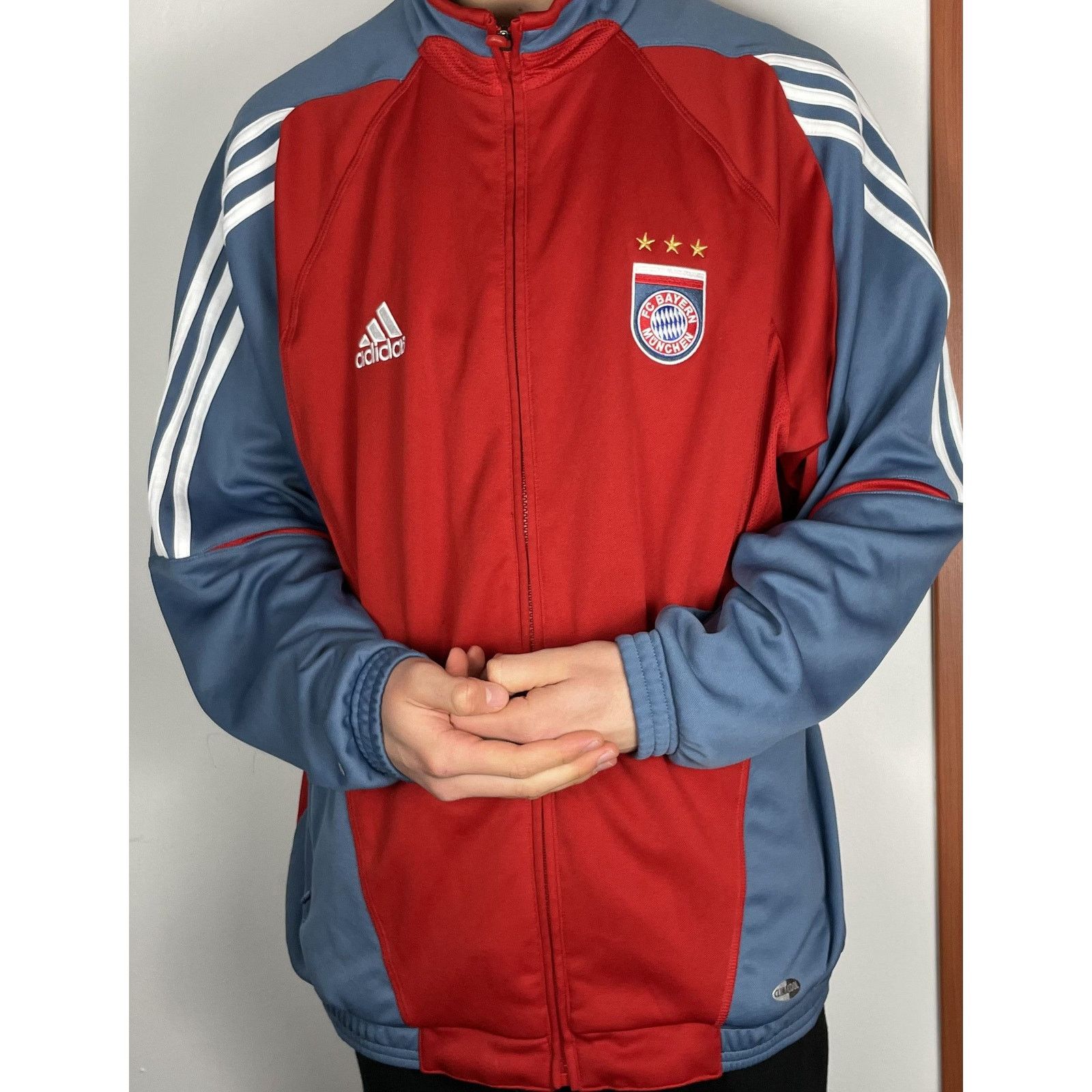Adidas Adidas Men Red Gray FC Bayern Munich Football Team Jacket L Size US L / EU 52-54 / 3 - 2 Thumbnail