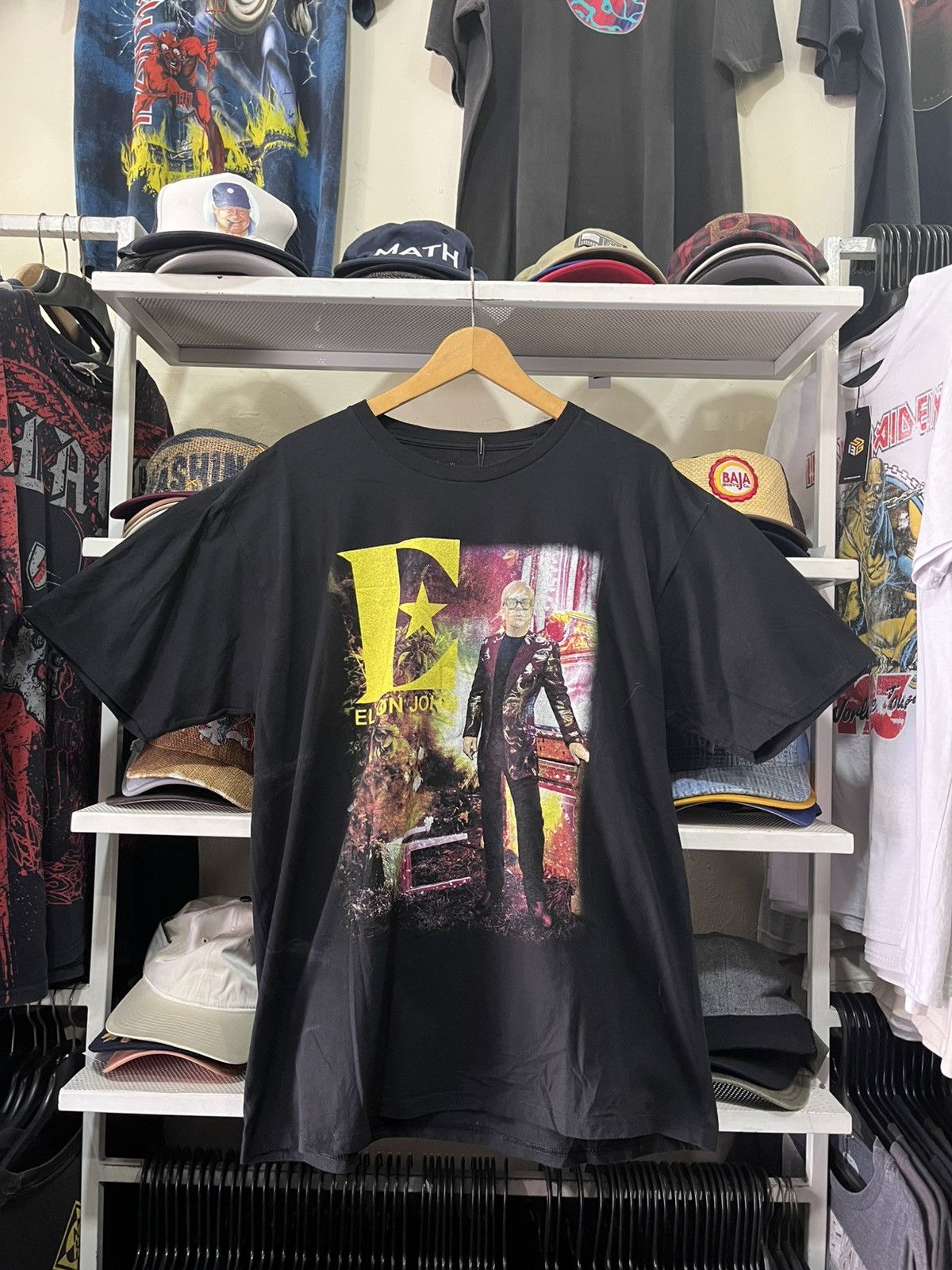 Band Tees Elton John Farewell Brick Road Concert Tour 2019 T-Shirt Size US XL / EU 56 / 4 - 1 Thumbnail