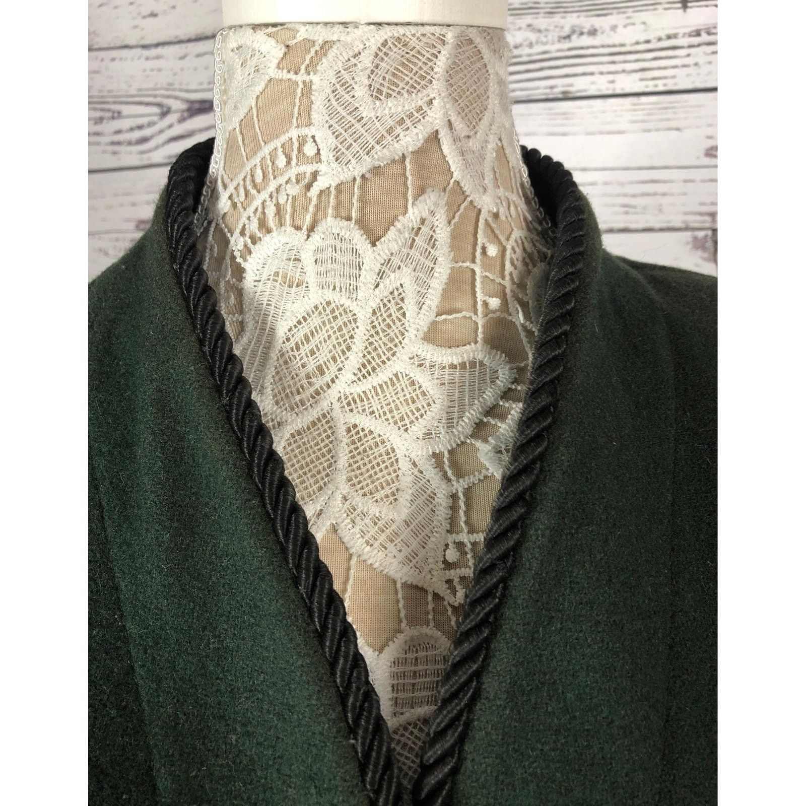 Vintage VINTAGE MDP Mario De Pinto green wool V neck coat black trim Size XXL / US 16-18 / IT 52-54 - 9 Thumbnail