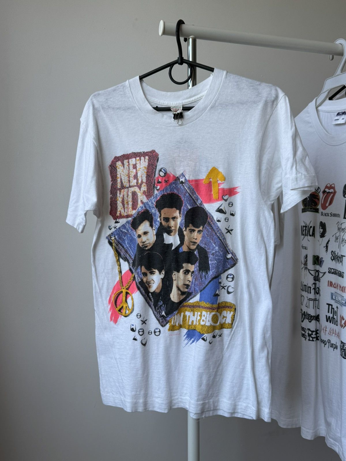 New Kids On The Block Vintage 1990 New Kids On The Block Big Logo Tee Shirt Size US S / EU 44-46 / 1 - 1 Thumbnail