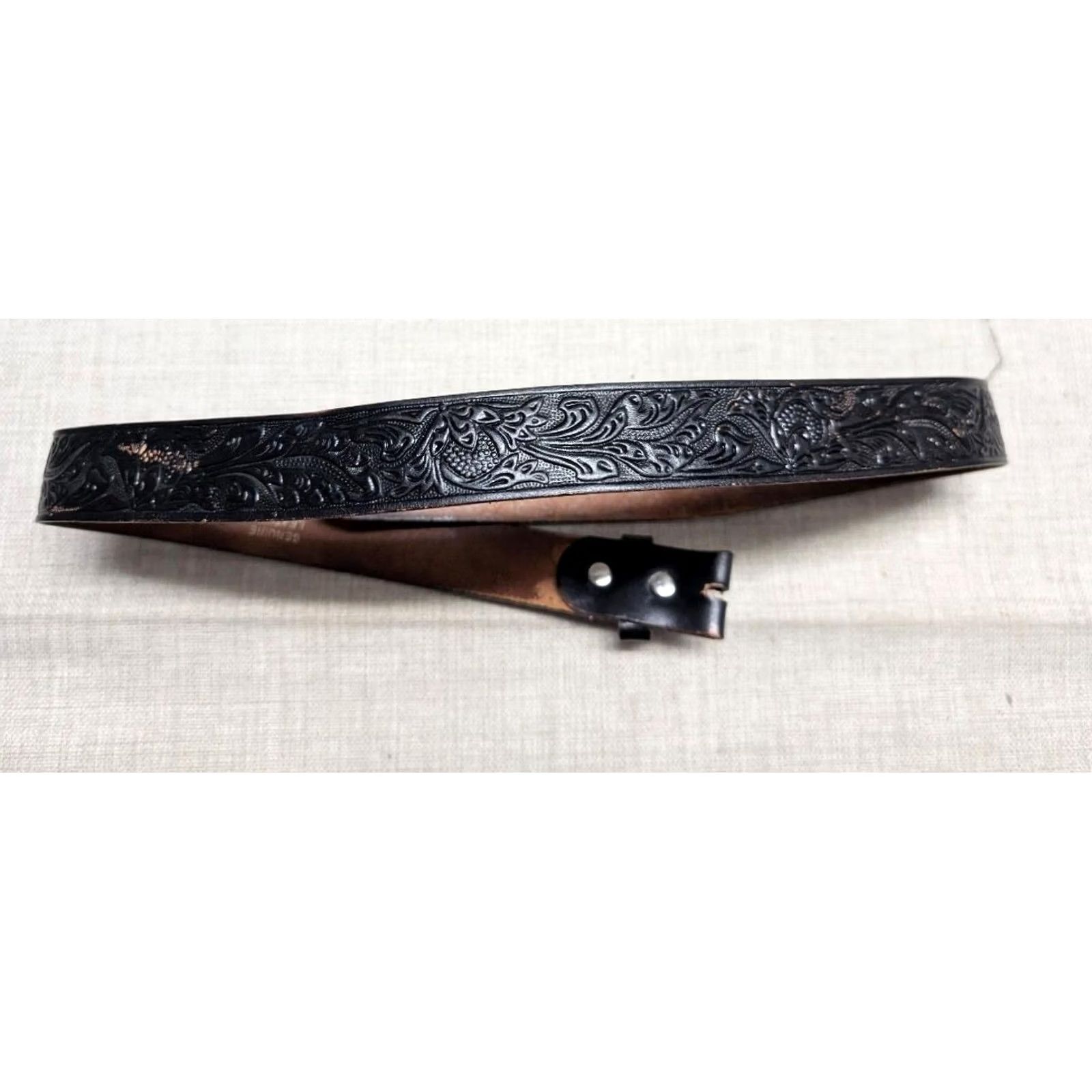 Vintage VINTAGE handcrafted USA made TOOLED belt western belt 36 leather steerhide floral buckle western Mens Black 36 Size 36 - 6 Thumbnail