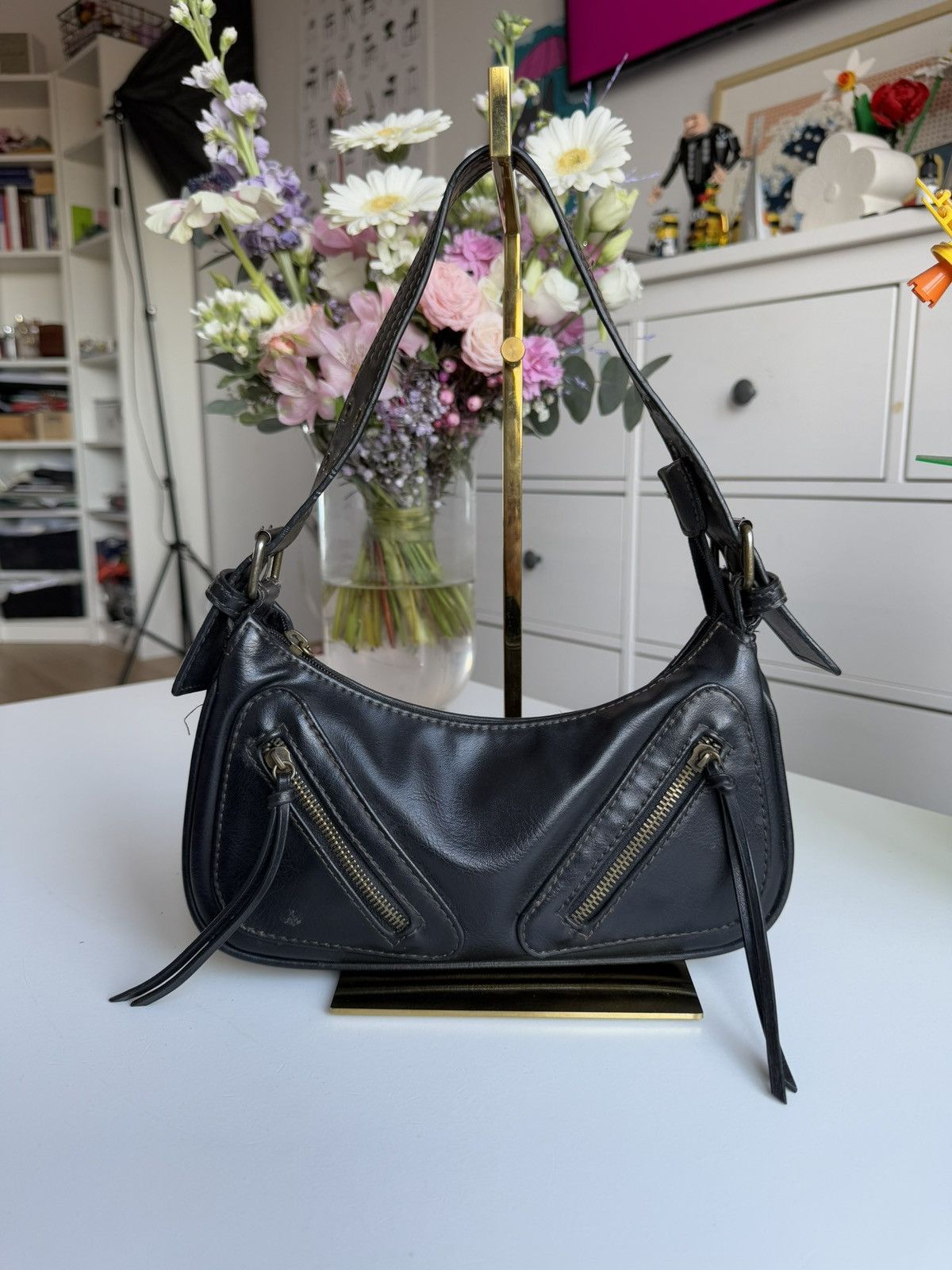 Japanese Brand VIntage y2k leather shoulder hand bag avantgarde opium retro Size ONE SIZE - 1 Thumbnail