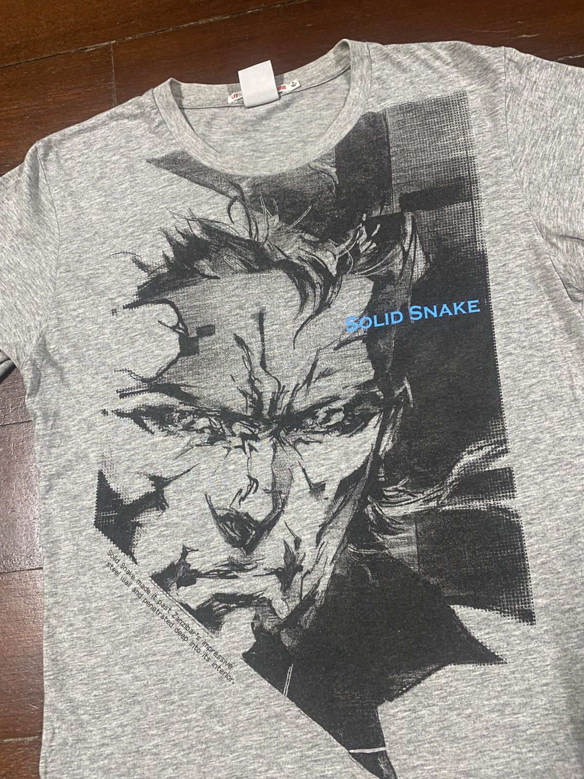 Anime Uniqlo x Metal Gear Solid Snake game playstation Tshirt Size US S / EU 44-46 / 1 - 4 Thumbnail