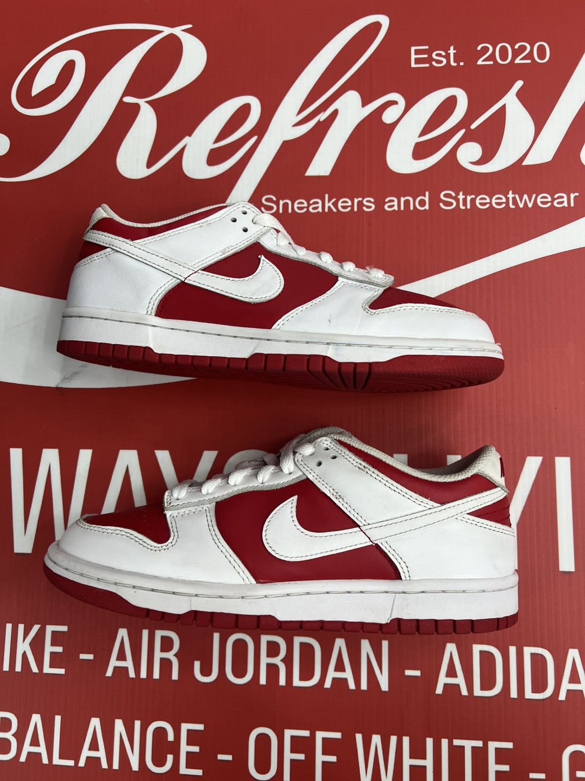 Nike Nike Dunk Low Championship Red Size 6.5y Size US 6.5 / EU 39-40 - 2 Thumbnail