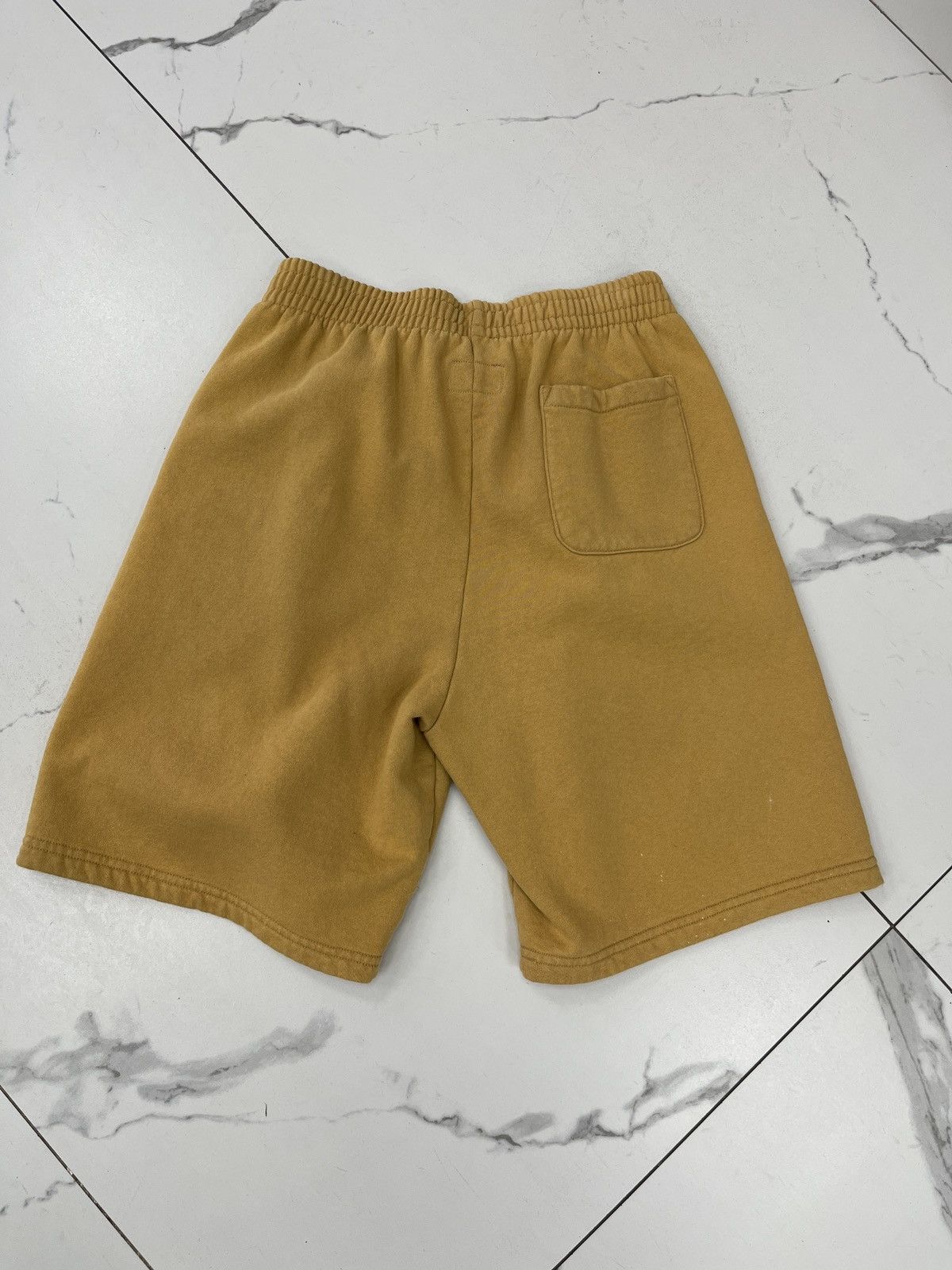 Supreme Supreme Overdyed Small Box Sweatshort "Sand" Size US 30 / EU 46 - 2 Thumbnail