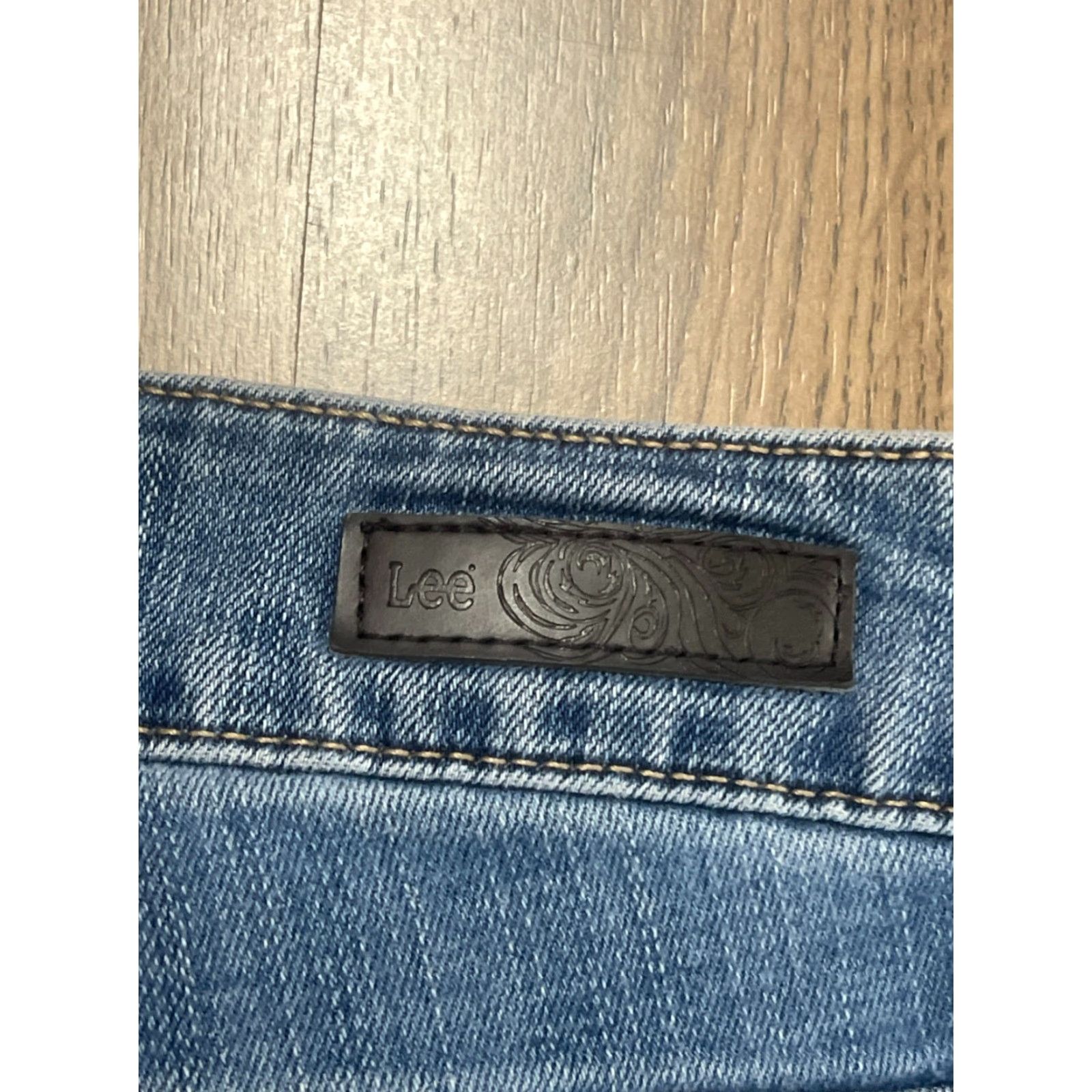 Lee Lee Jeans Women's Size 10 Short Blue Denim Classic Fit Pockets Size 32" / US 10 / IT 46 - 3 Thumbnail