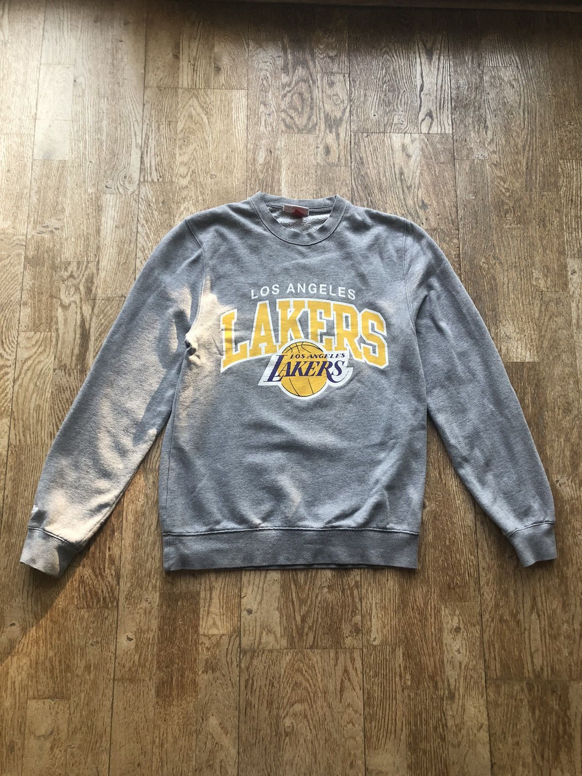 Mitchell & Ness × NBA × Vintage LOS ANGELES LAKERS NBA SPORT MITCHELL & NESS SWEATSHIRT CREW Size US S / EU 44-46 / 1 - 1 Thumbnail