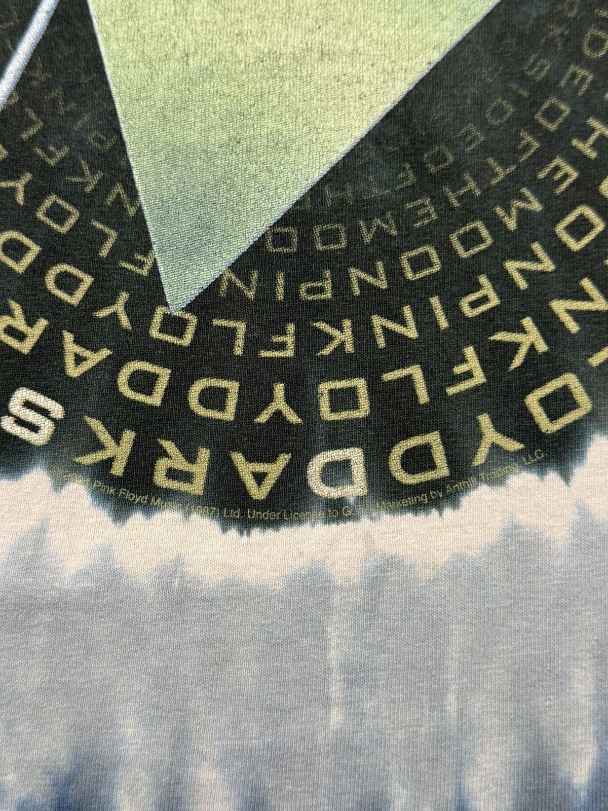 Pink Floyd Vintage Pink Floyd Dark Side of The Moon Tie Dye T shirt Size US M / EU 48-50 / 2 - 11 Thumbnail