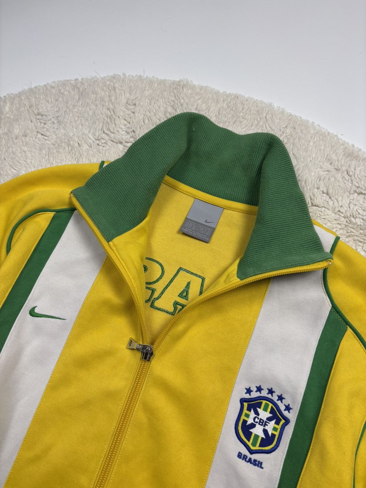 Nike Vintage Nike Brazil 2005/06 Track Soccer Rare Jacket Size M / US 6-8 / IT 42-44 - 3 Thumbnail