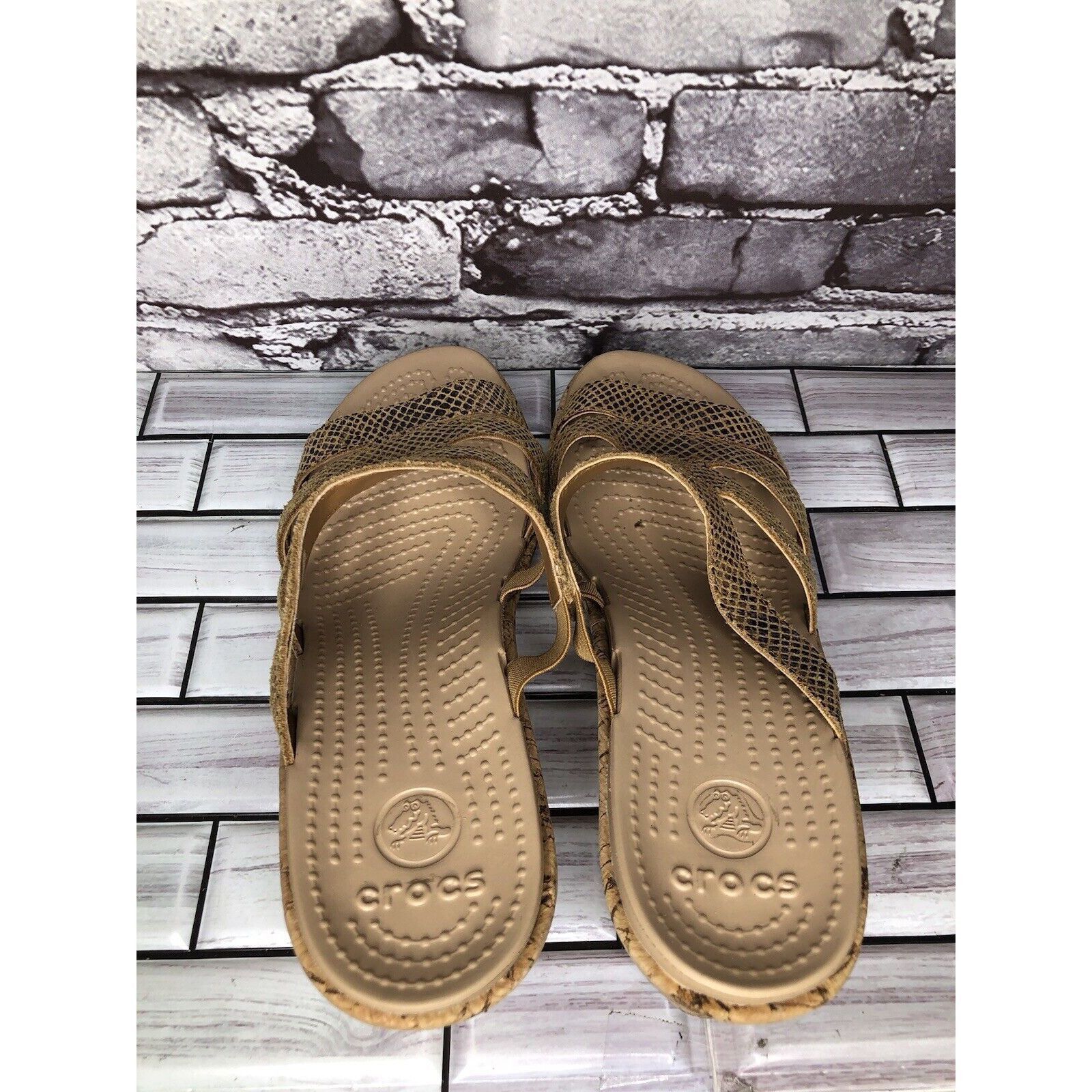 Crocs Crocs A-Leigh Gold Leather Snake Print Cork Wedge Sandals Wo Size US 11 / IT 41 - 5 Thumbnail