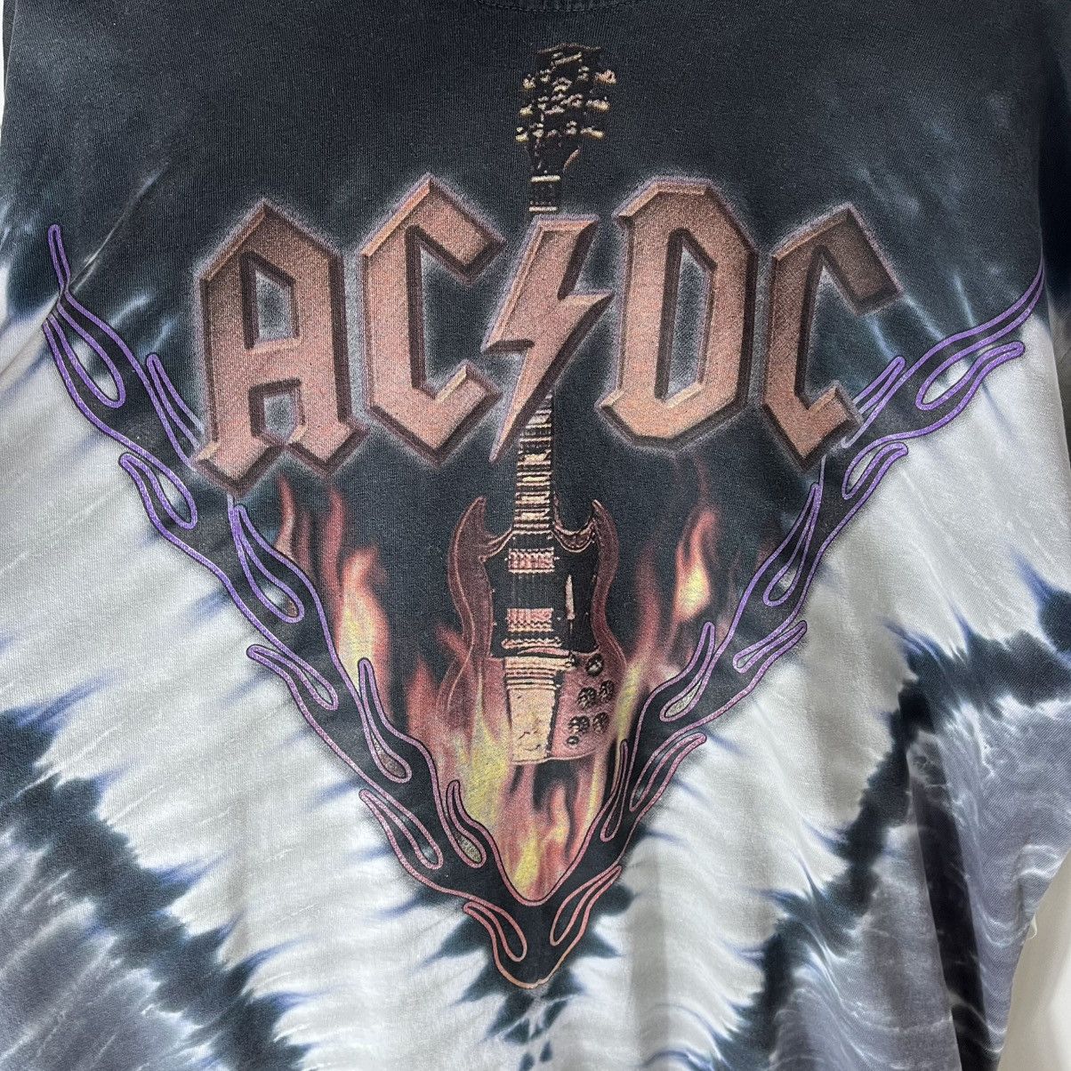 Liquid Blue Vintage AC/DC Hell’s Bells Big Overprinted Tye Dye Tee Size US XL / EU 56 / 4 - 2 Thumbnail