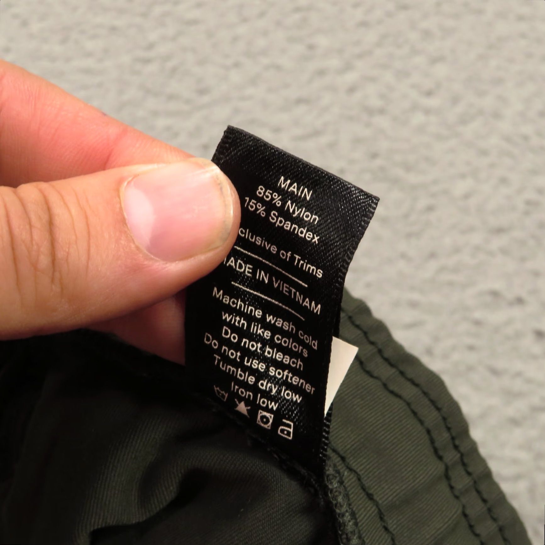 Olive Public Rec Daymaker Pants 30x34 All Day Every Day Men Olive 4 Way Flex Sweatpant Sweatpants Casual Mens Olive 30x34 City Preppy Sports Size US 30 / EU 46 - 6 Thumbnail
