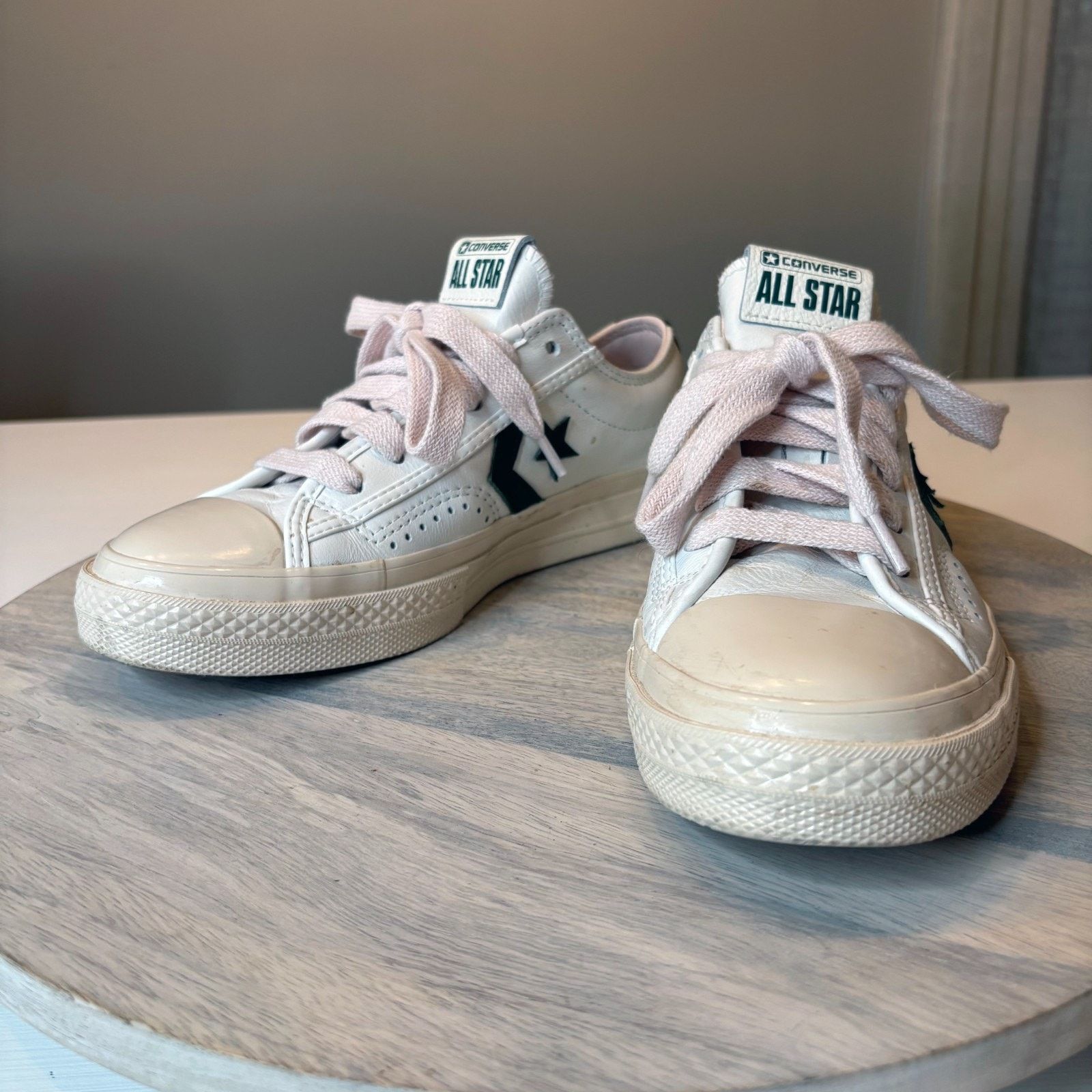 Converse Converse Star Player Leather Low Top Women’s 6.5 Sneakers Size US 6.5 / IT 36.5 - 3 Thumbnail