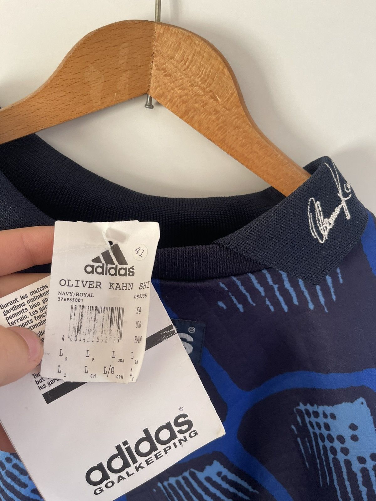 Adidas VINTAGE GOALKEEPER FOOTBAL SHIRT OLIVER KHAN NEW WITH TAG Size US L / EU 52-54 / 3 - 4 Thumbnail