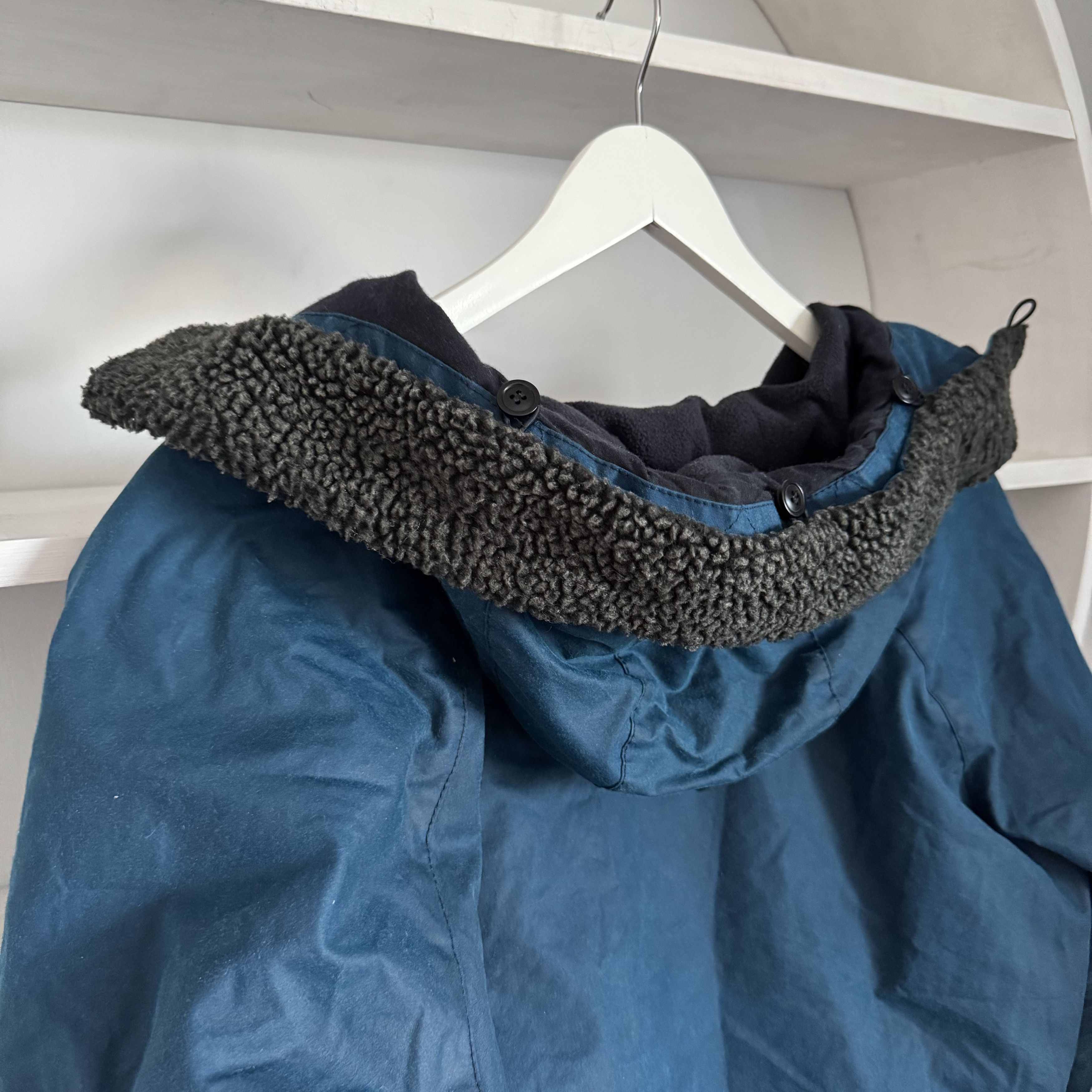 Barbour Men's BARBOUR FENTON Storm System Waxed Blue Warm Jacket S Size US S / EU 44-46 / 1 - 15 Thumbnail