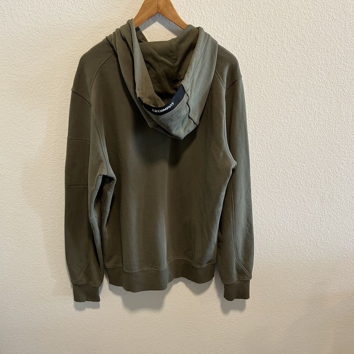 C.P. Company CP Company Raised Diagonal Lens Hoodie Size US L / EU 52-54 / 3 - 5 Thumbnail