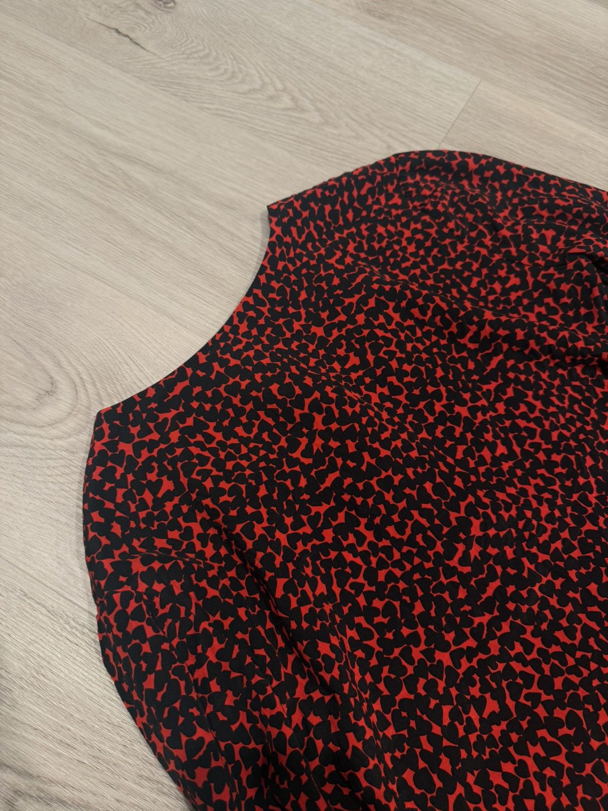 Saint Laurent Paris s/s 2014 hearts silk shirt!! Size US S / EU 44-46 / 1 - 5 Thumbnail