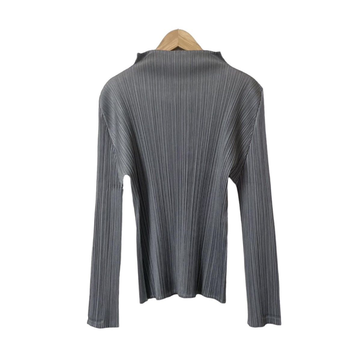 image of Issey Miyake x Issey Miyake Pleats Please Shirt in Grey, Women's (Size Medium)